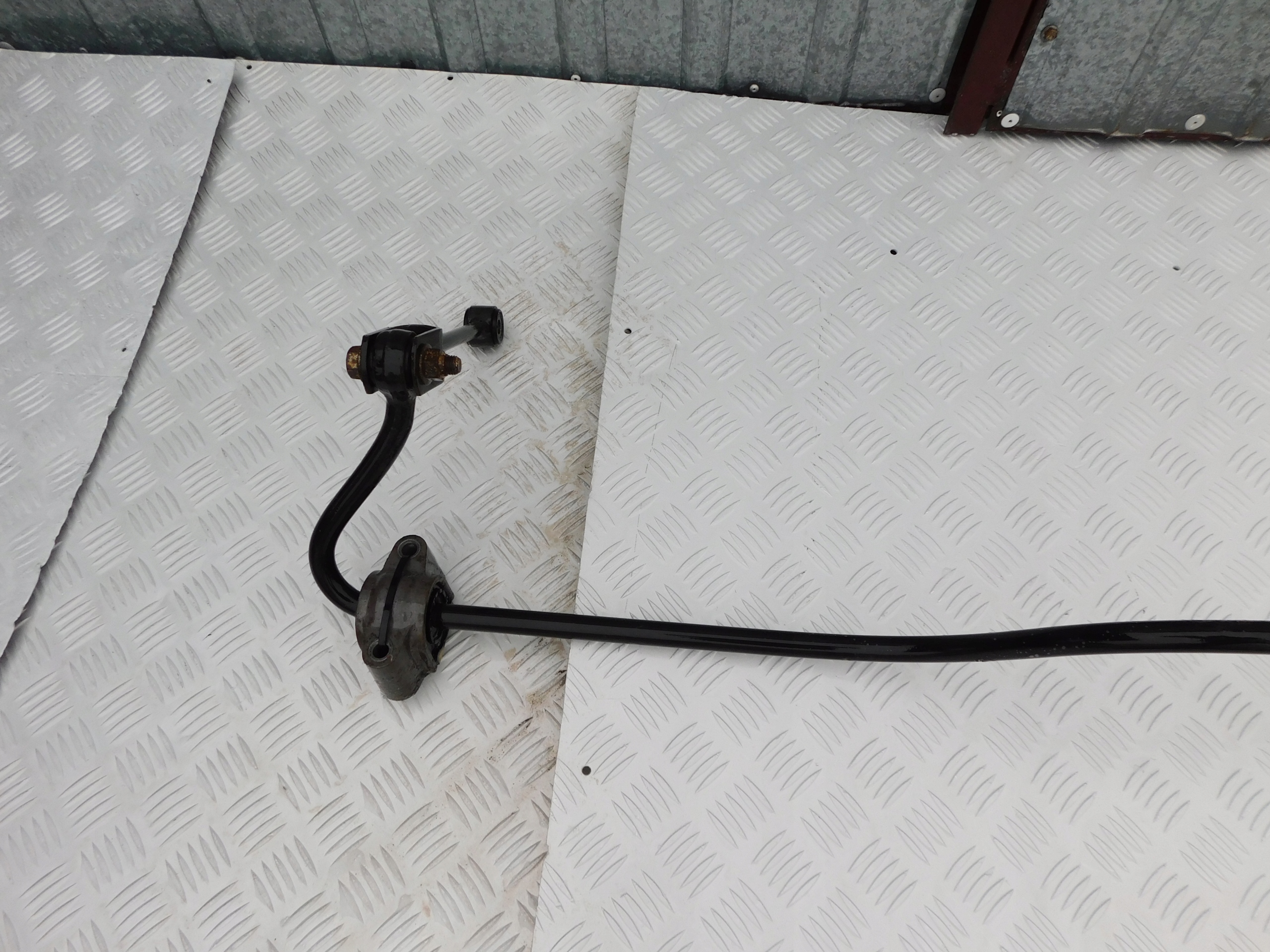 Mercedes Sprinter 906 VW Crafter stabilizator dyfra rear part drazki complete