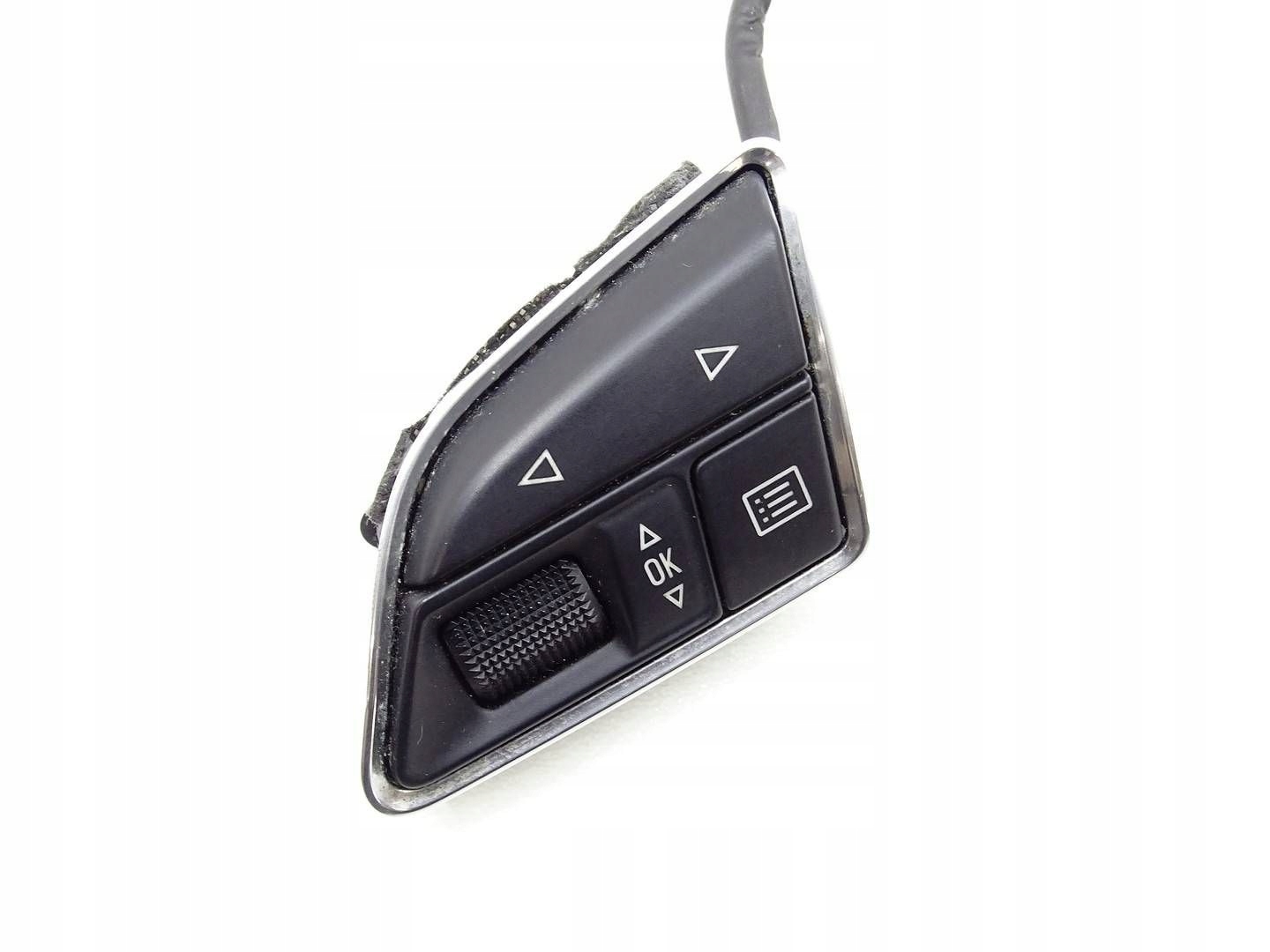 Bouton Bouton MULTI MULTIFUNKCJI AUDI Q3 8U 8U0951523A