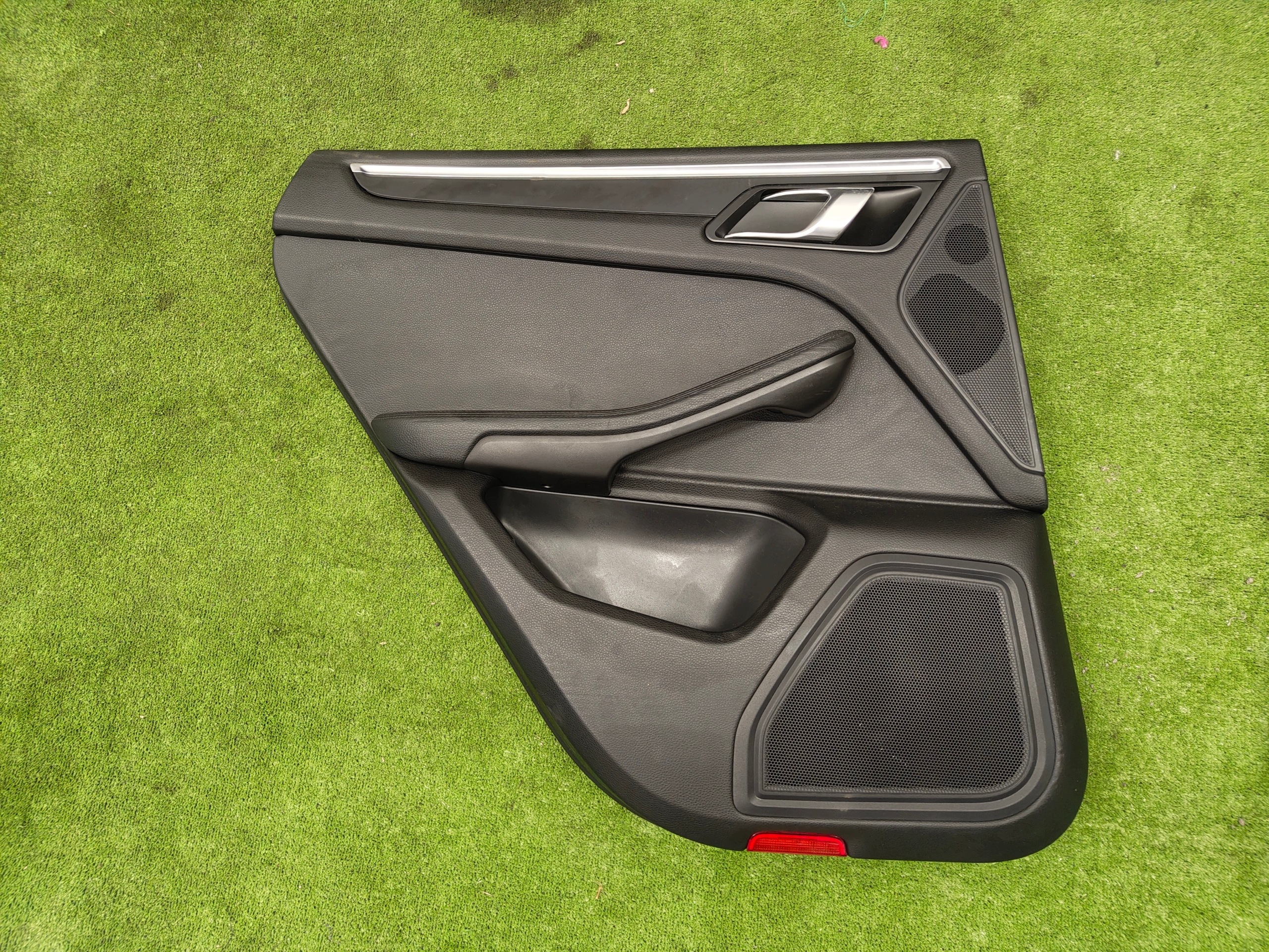 PORSCHE MACAN LIFT side side upholstery door KOMPLET