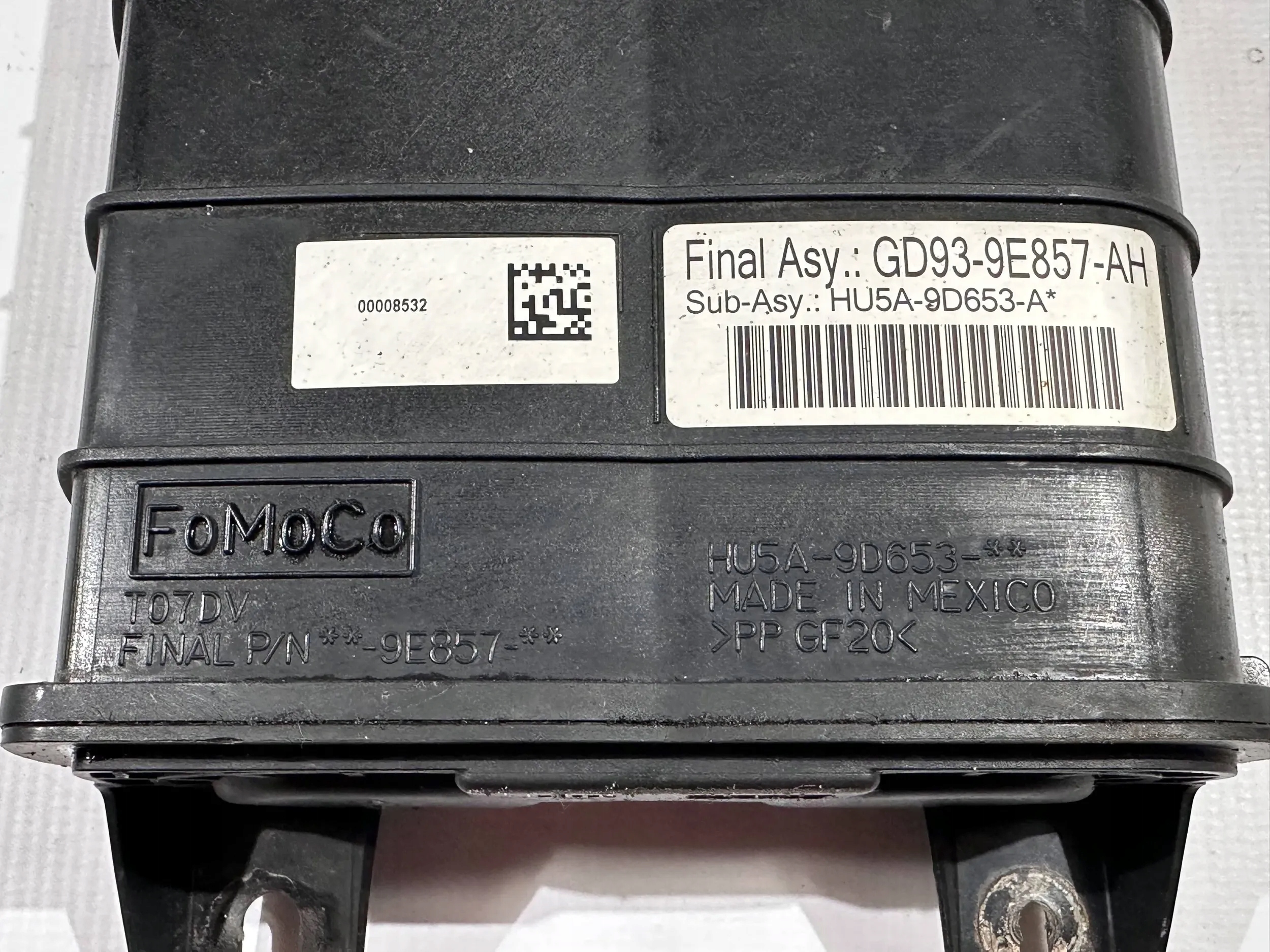 karbonski filter oparow goriva Lincoln Continental 2017 - 2020