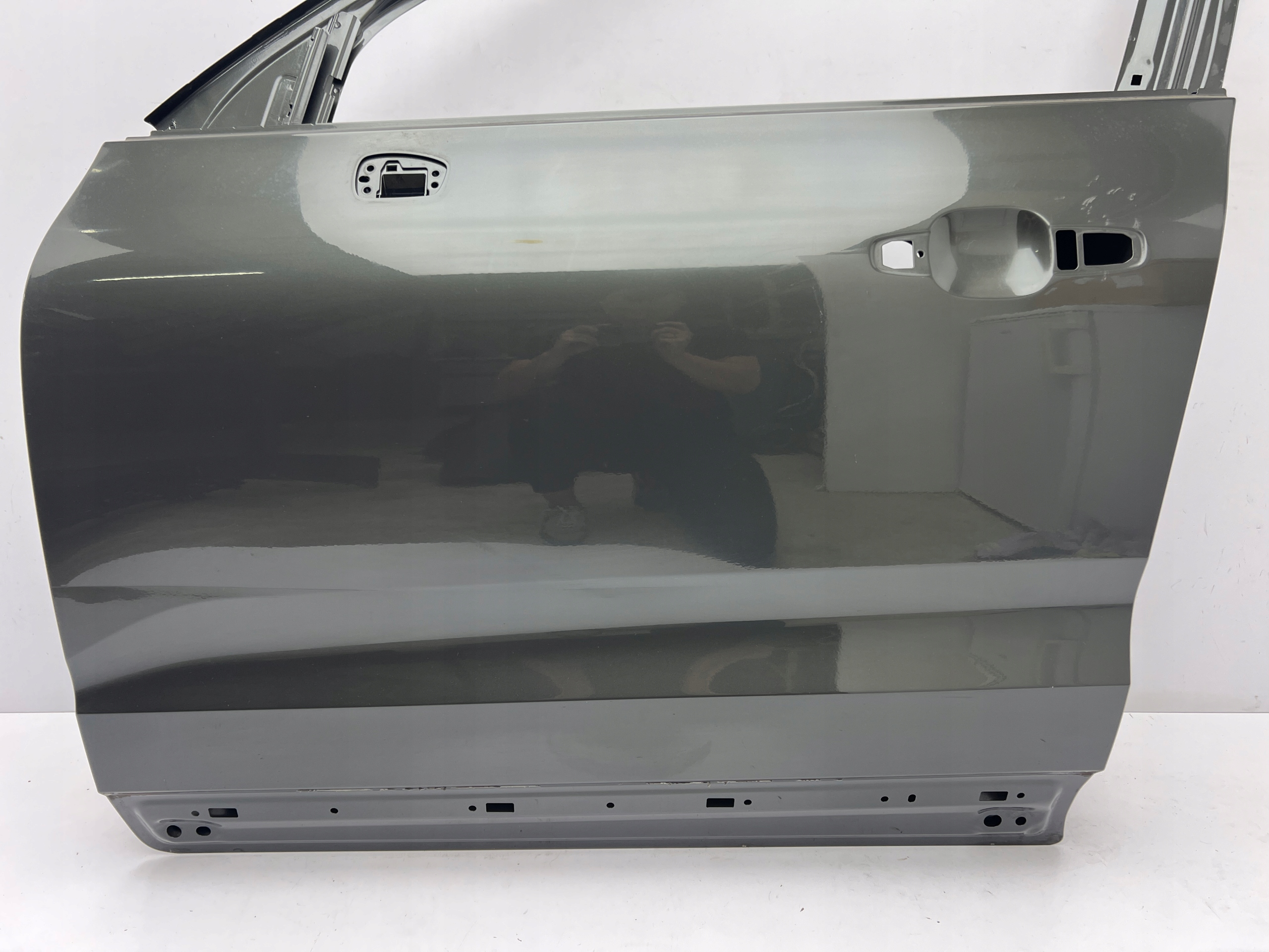 VOLVO XC60 II DRZWI PRZEDNIE LEWE PRZÓD ORYGINAŁ OEM 17- Producent części Volvo OE