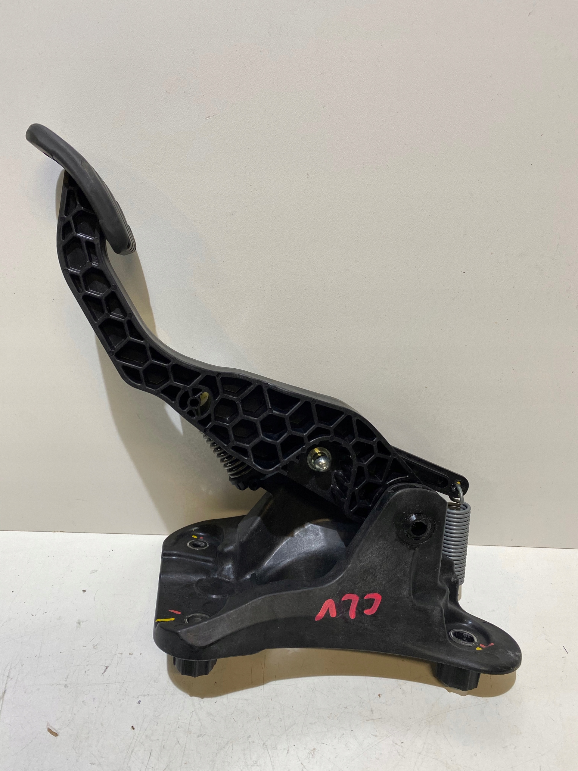 RENAULT CLIO V PEDAŁ SPRZĘGŁO 465032747R