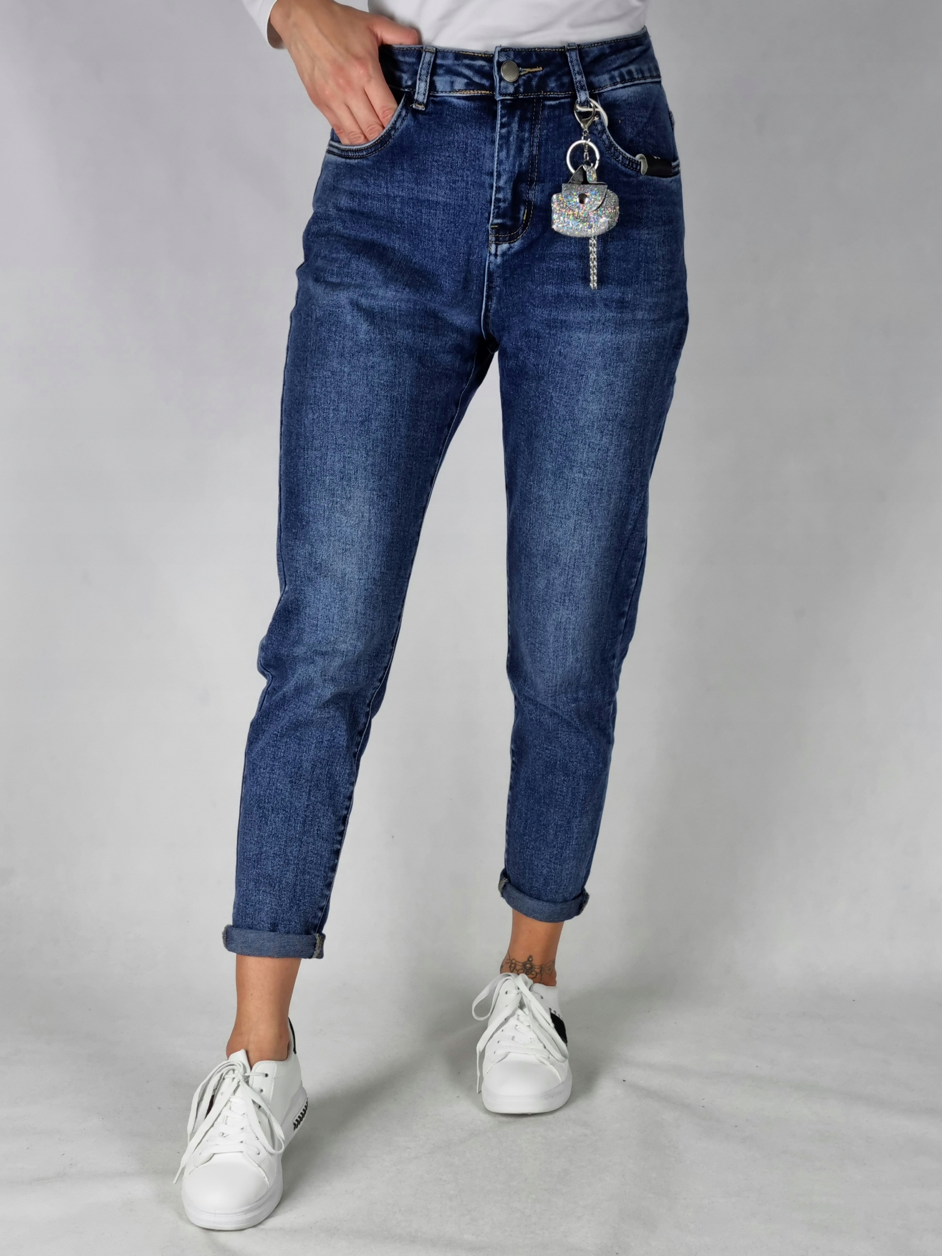 M. SARA BOYFRIEND джинсовые брюки размер M Midsection (Waist Height) high