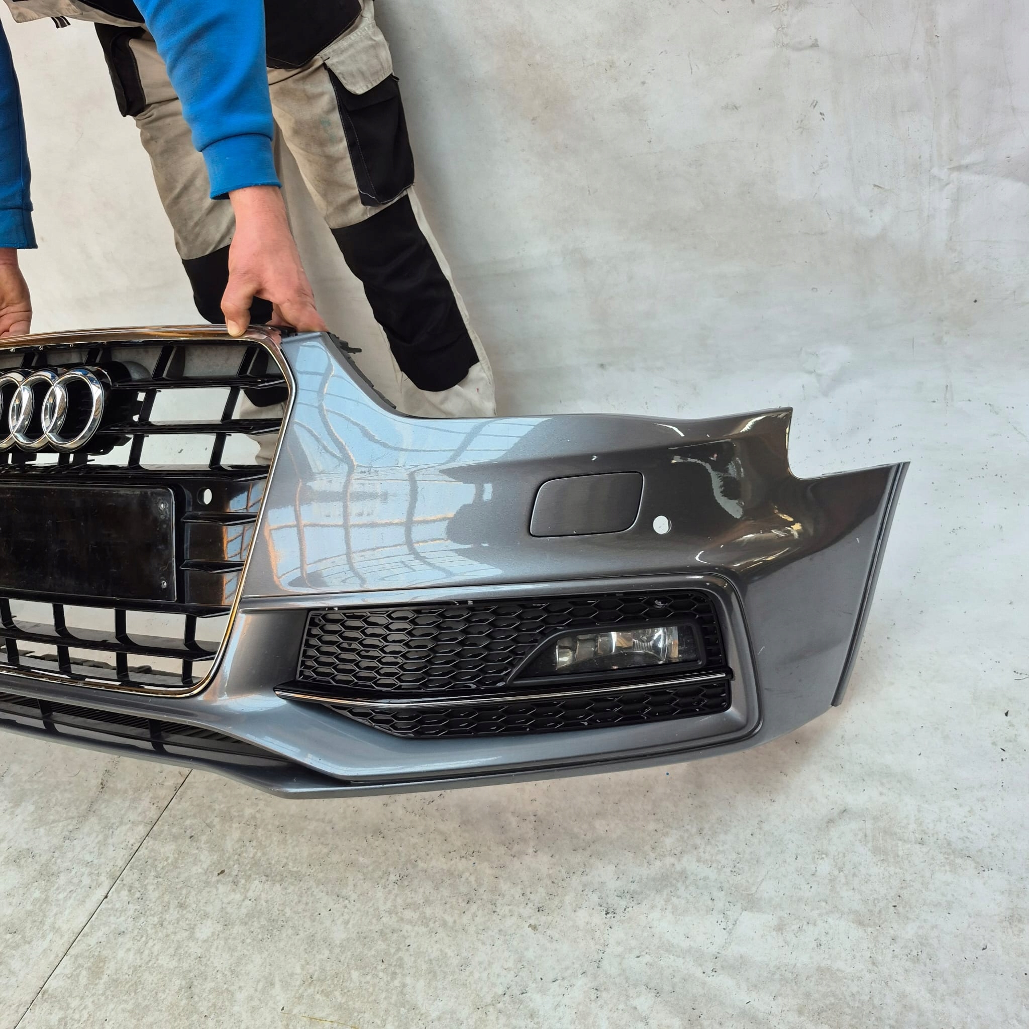 AUDI A4 B8 8K LIFT S-LINE 12- bumper front front 4XPDC SPR 8K0807437S