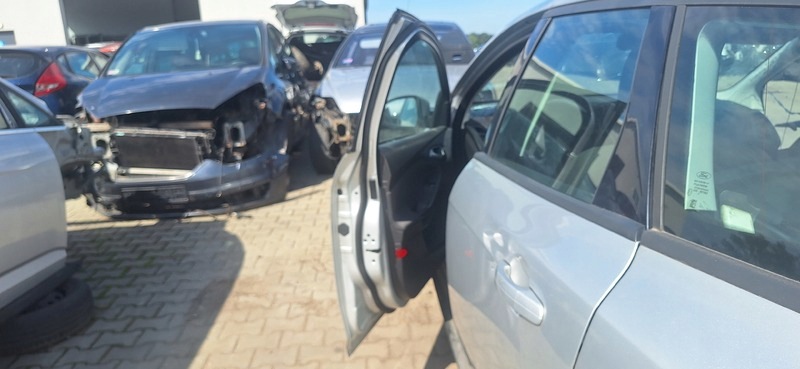 door front front left FORD FOCUS MK3 KOD LAK 0F