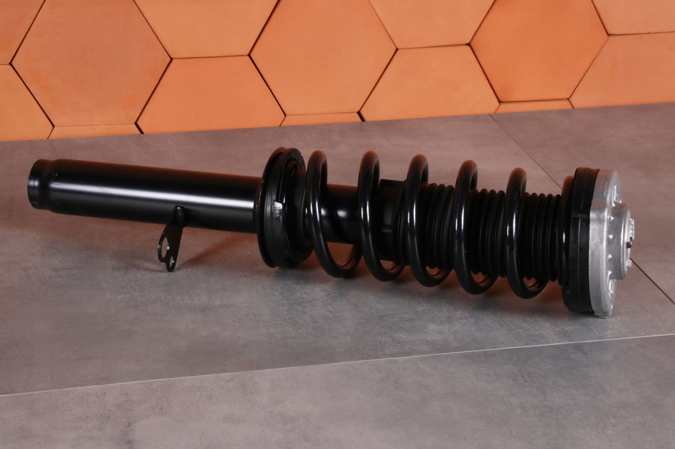 BMW 5 G30 G30 LCI shock absorber right front front XDRIVE 6866608 24 km !!!