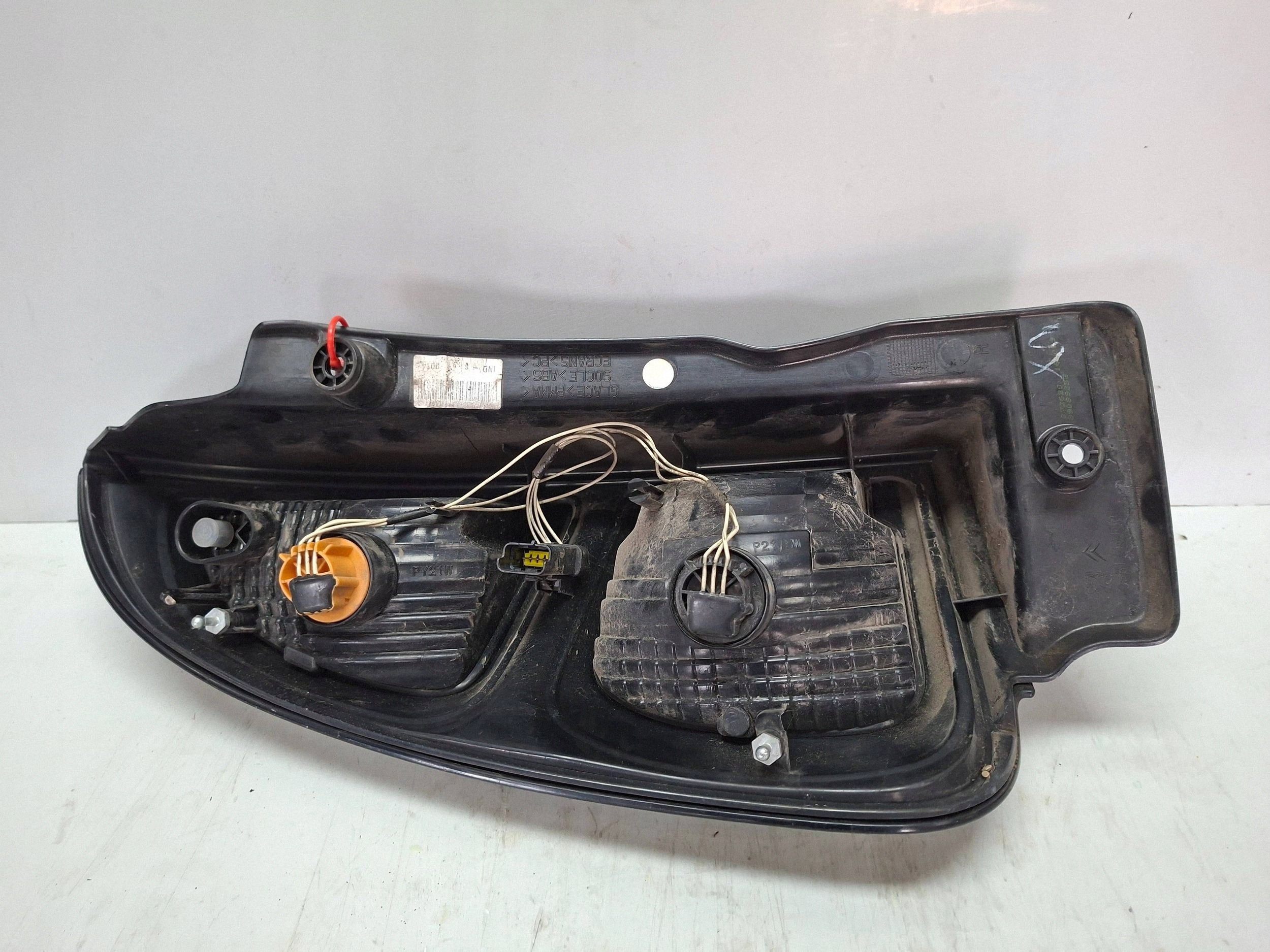 light rear right 9681749180 CITROEN C3 PICASSO 2009