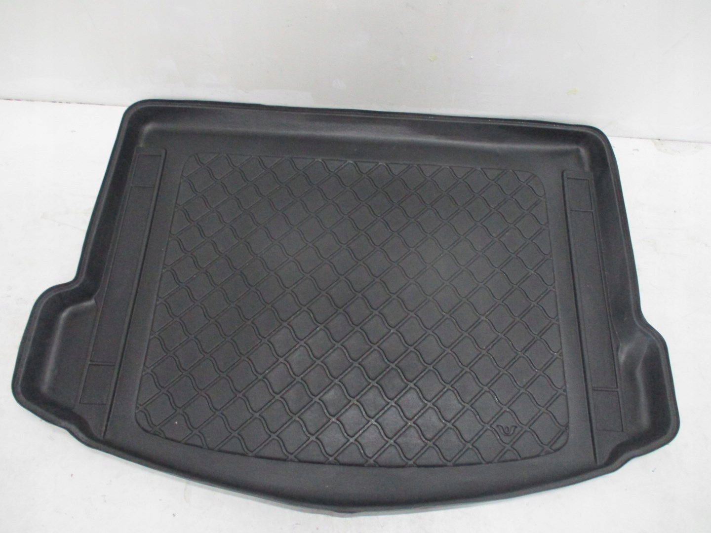 Напольное покрытие багажника Jaguar F PACE