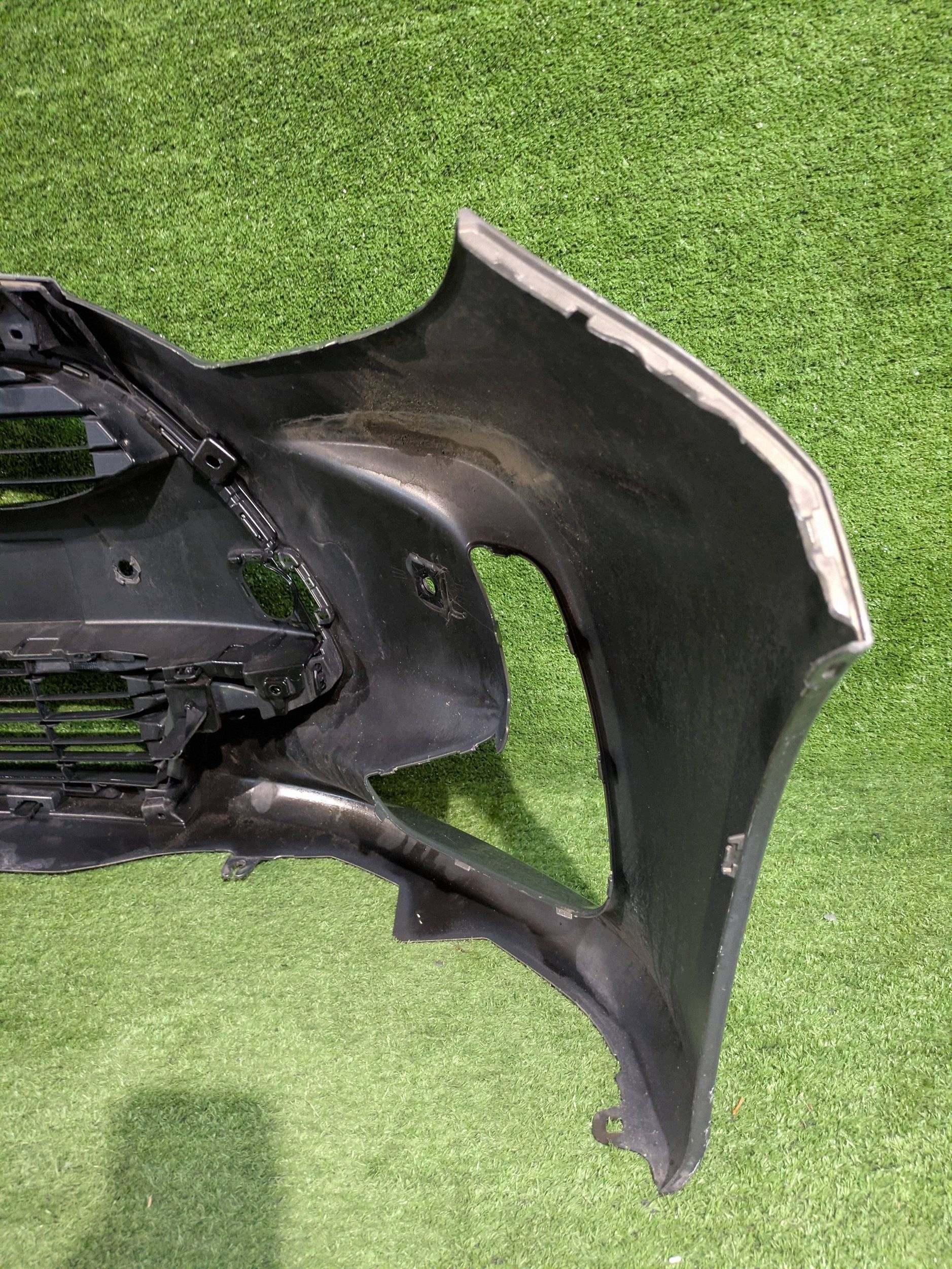 front bumper front TOYOTA YARIS IV 20- NR.Z9344