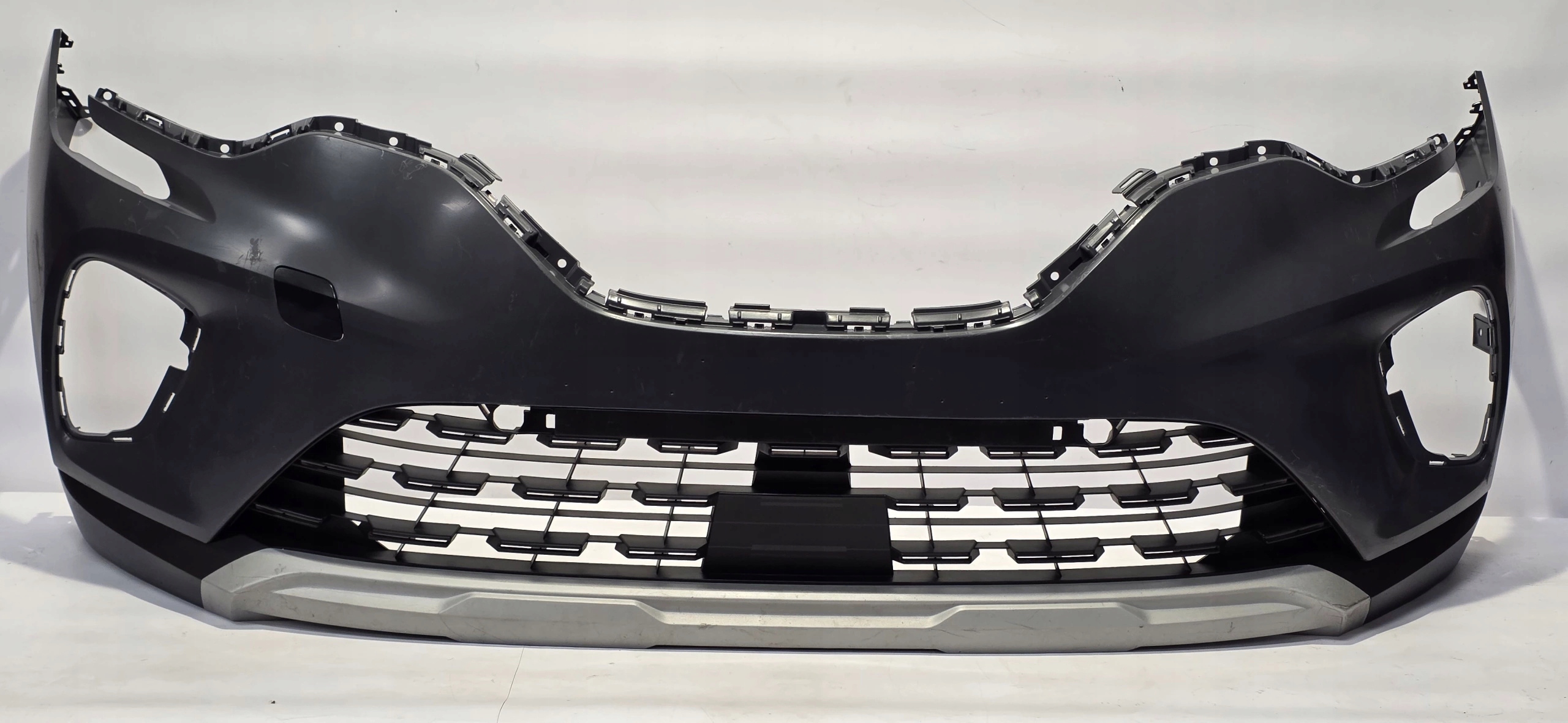 front bumper RENAULT CAPTUR II 19-23 original 620222192R
