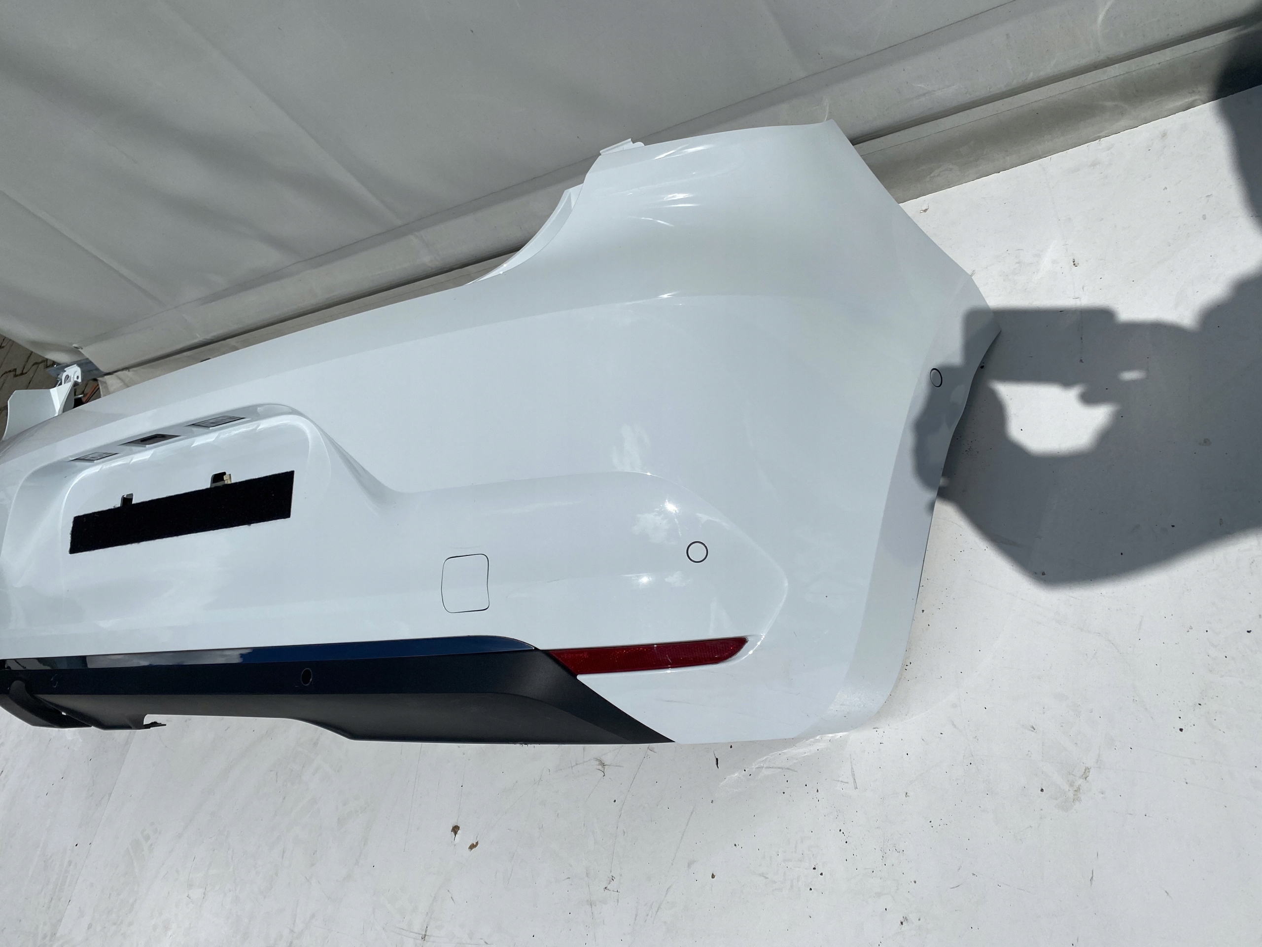 RENAULT CLIO V BUMPER REAR REAR PART 6 PDC BIALY OV369
