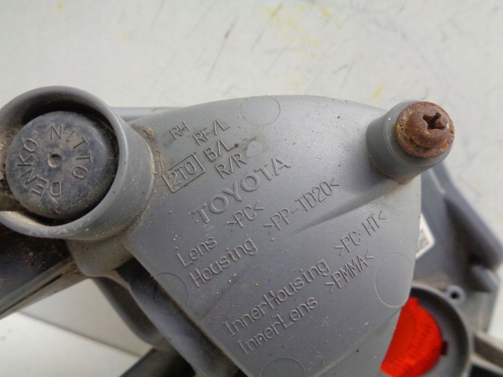 TOYOTA RAV4 RAV 4 LIFT 15- Licht Nebelscheinwerfer