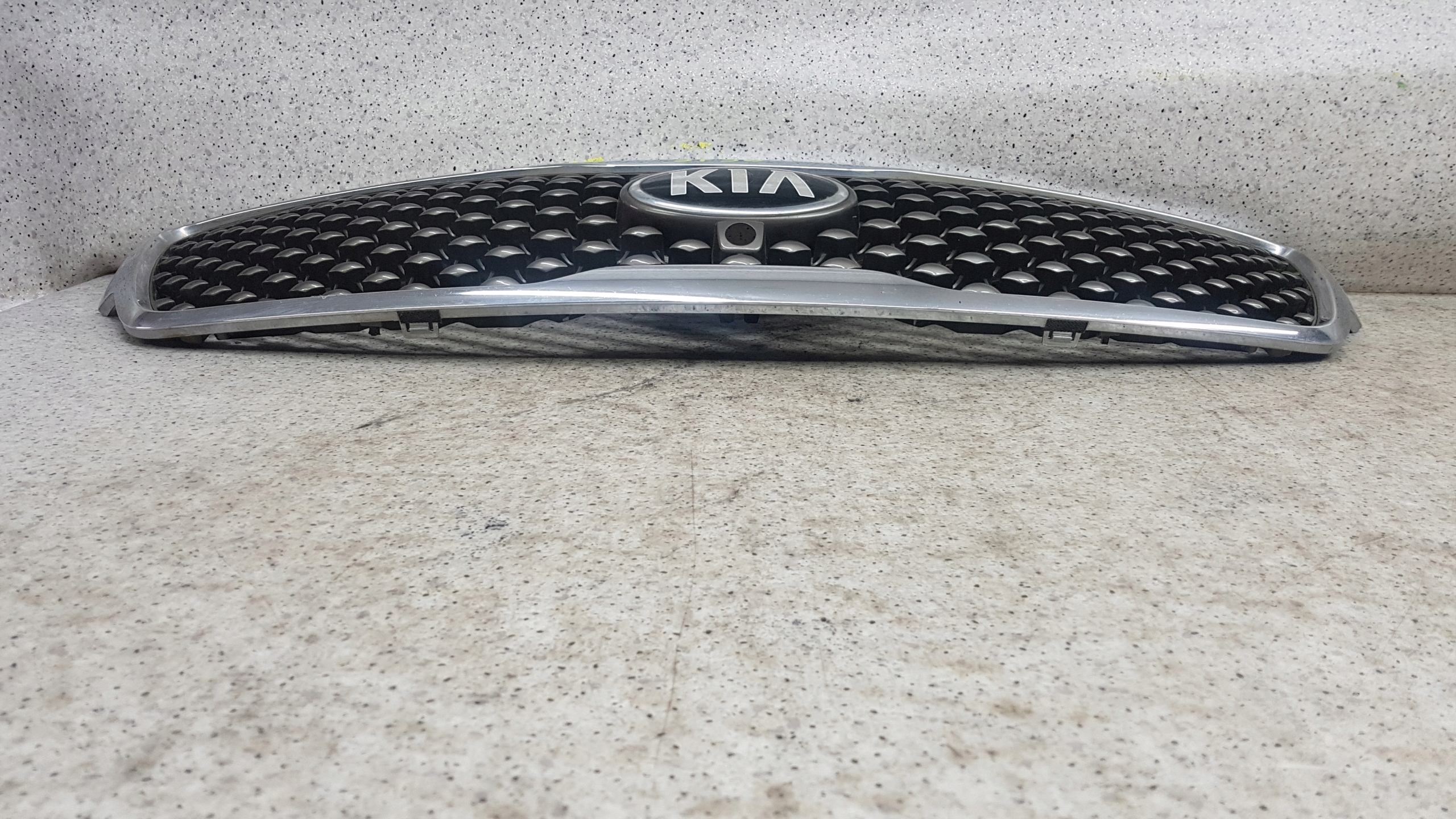 KIA SORENTO 3 III 2016 - KAMERA front PREKLADgrill bumper front 3736
