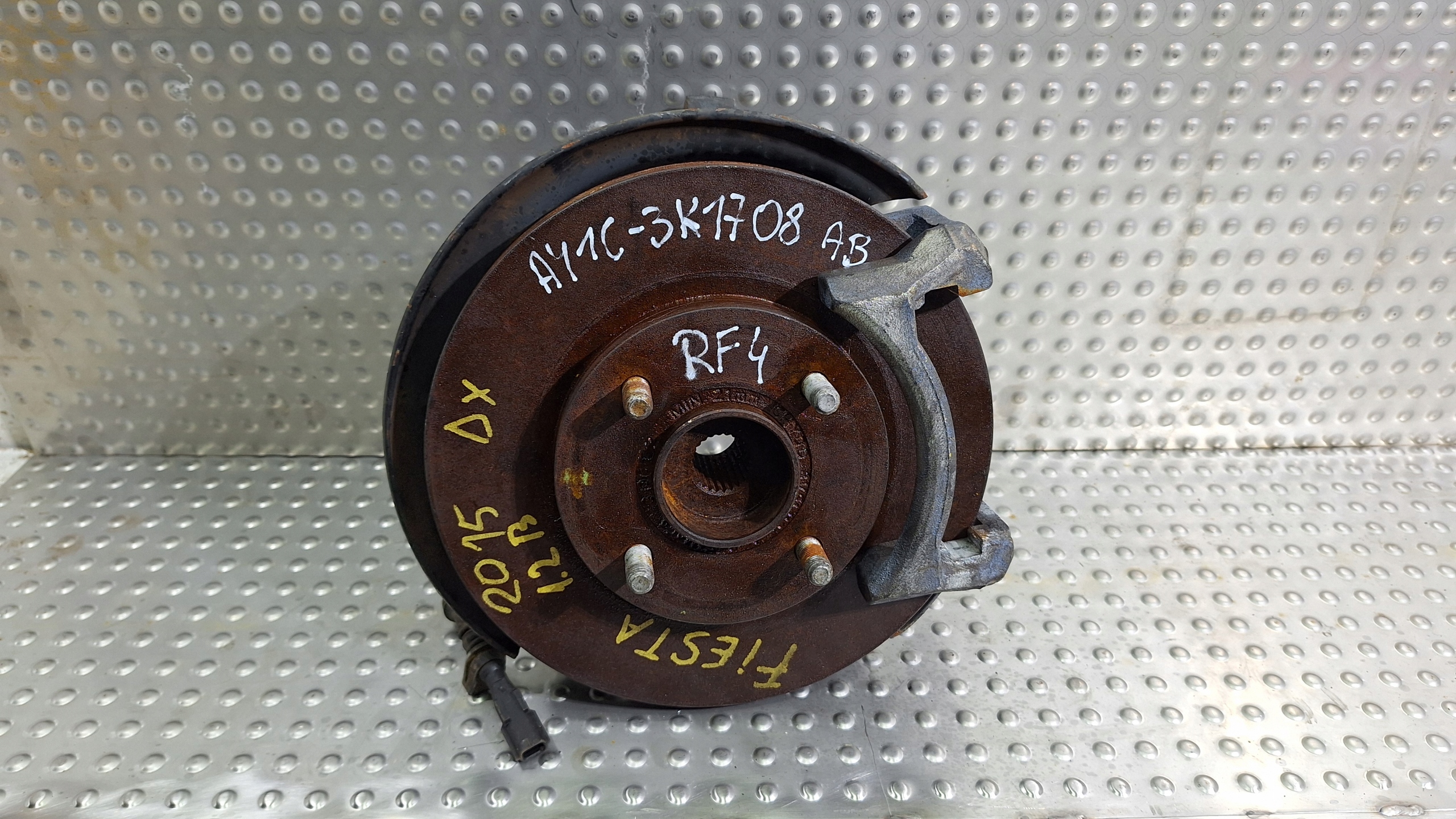 swing right front AY1C-3K170-BA FORD FIESTA MK7 LIFT B-MAX