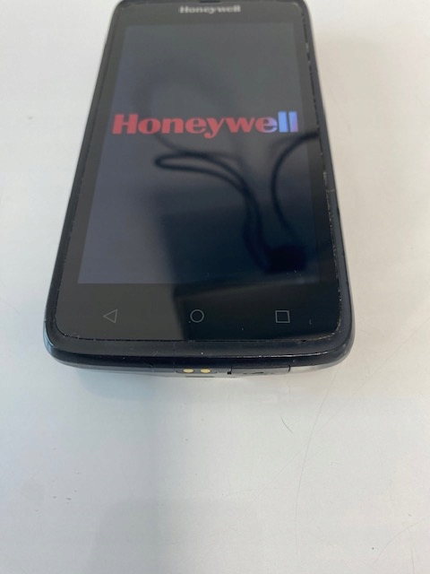 Inwentaryzator Kolektor Danych Terminal Skaner 1D/2D Android GSM GMS EDA50