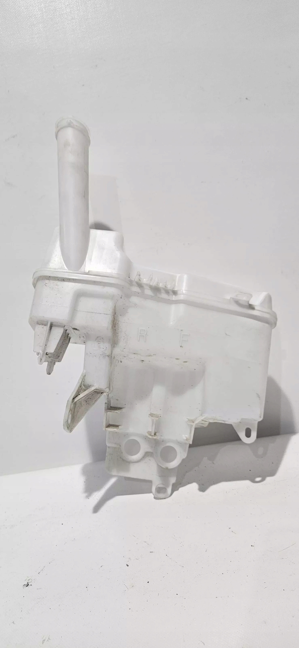 washer fluid tank TOYOTA AYGO II 2014- ORYG