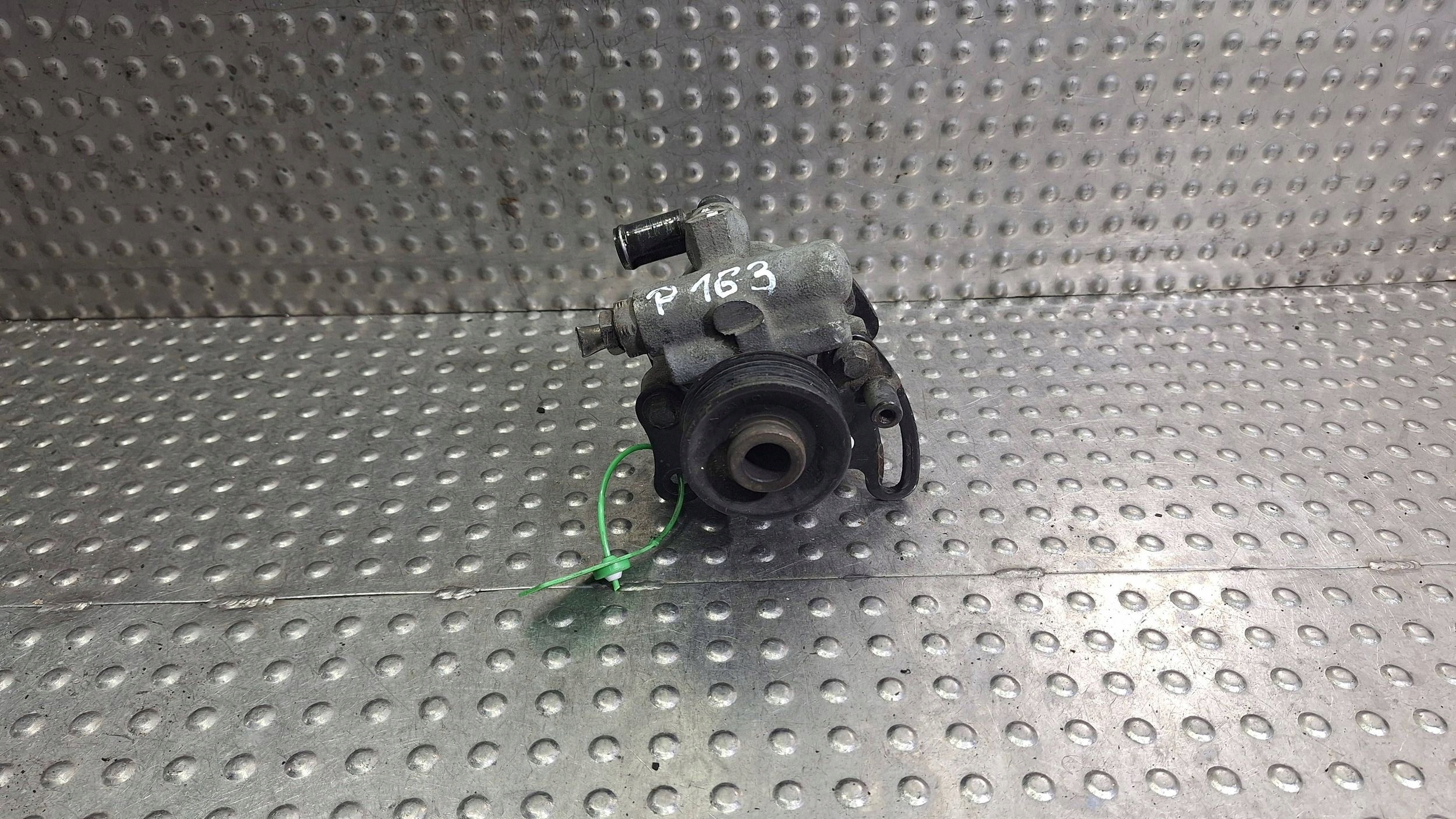 Pompa servosterzo 93BB-3A674-CB FORD MONDEO MK2