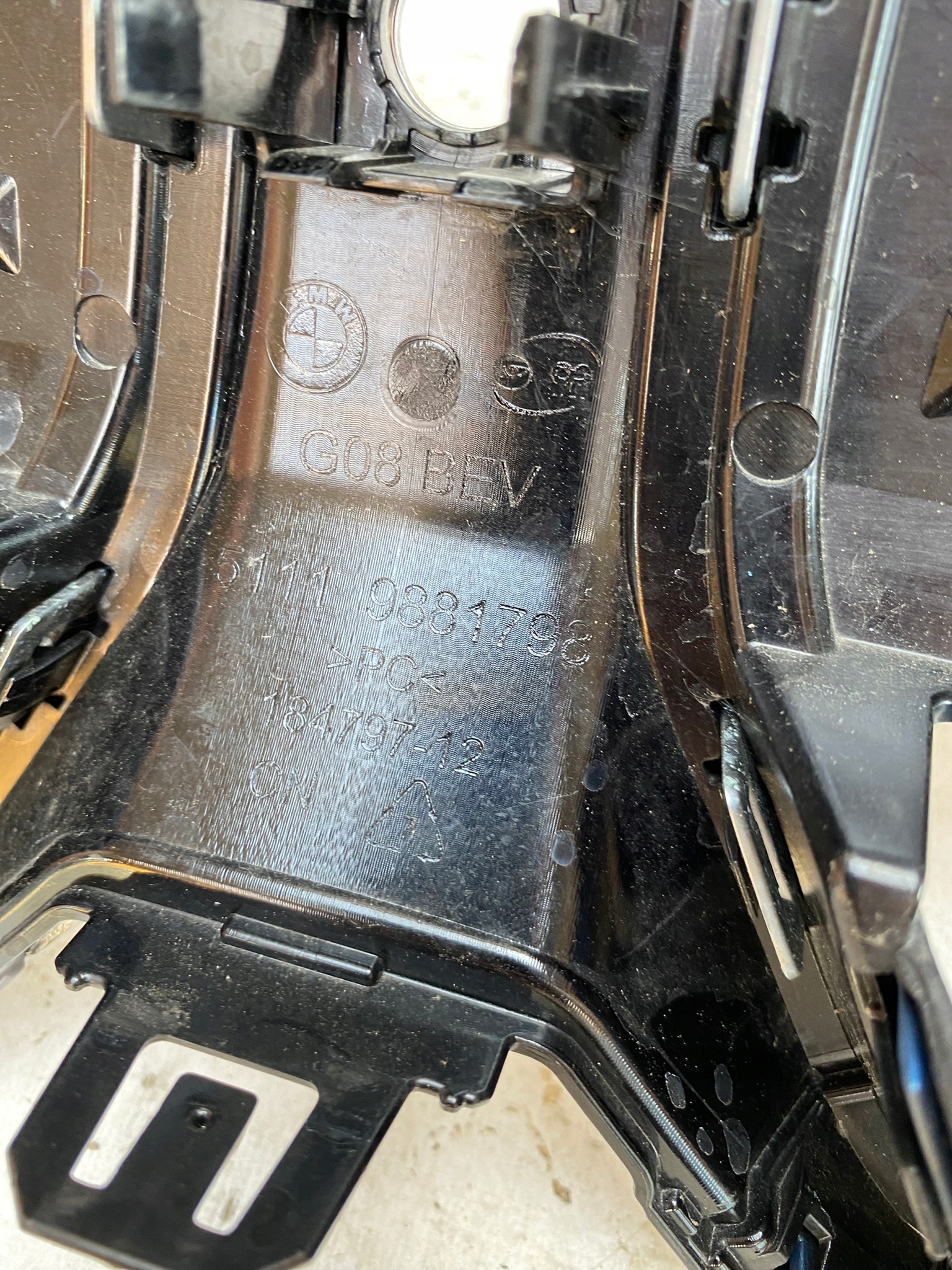 BMW IX3 G08 20- grill grille PDC 9881798