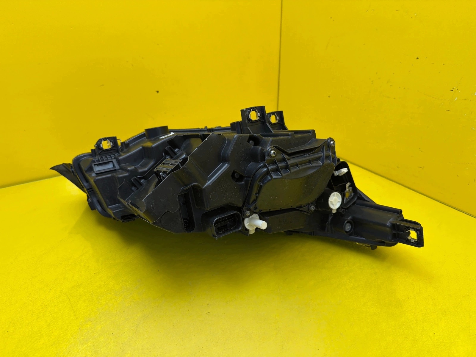 light left front BMW i3 I01 Lift LCI Adaptive Led 9853419-01