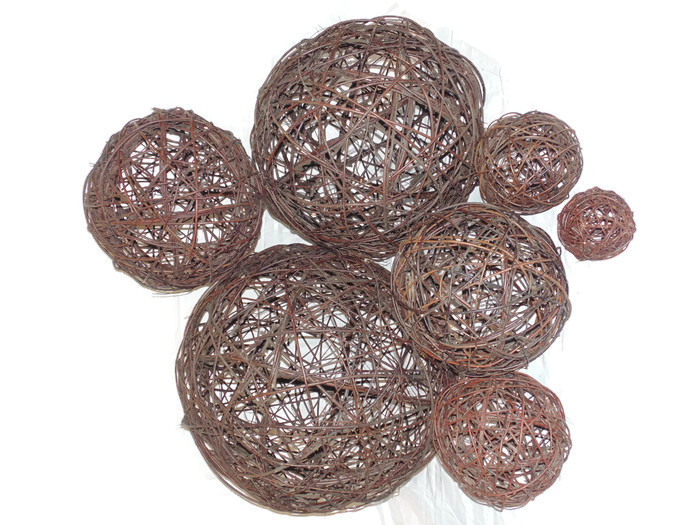 KULA WIKLINOWA OZDOBNA DO OGRODU, Z WIKLINY 50cm Producent inna
