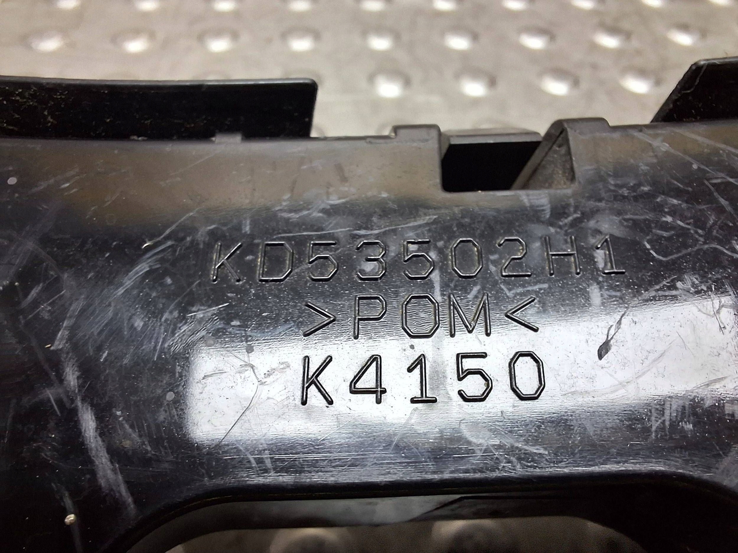 bumper bracket right rear part MAZDA CX5 and 12-17 KD53502H1