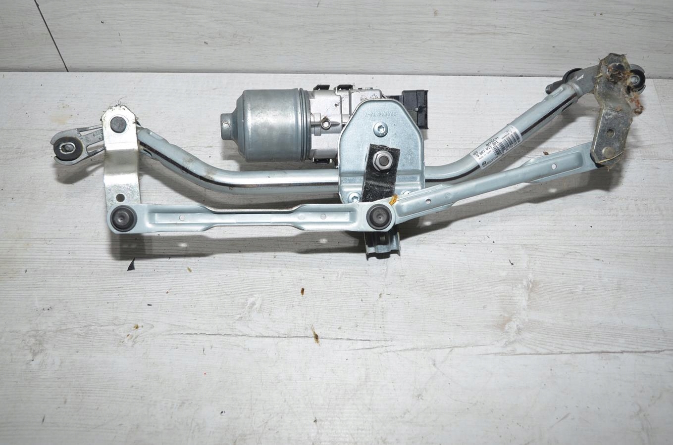Wischergestänge Peugeot 2008 14r