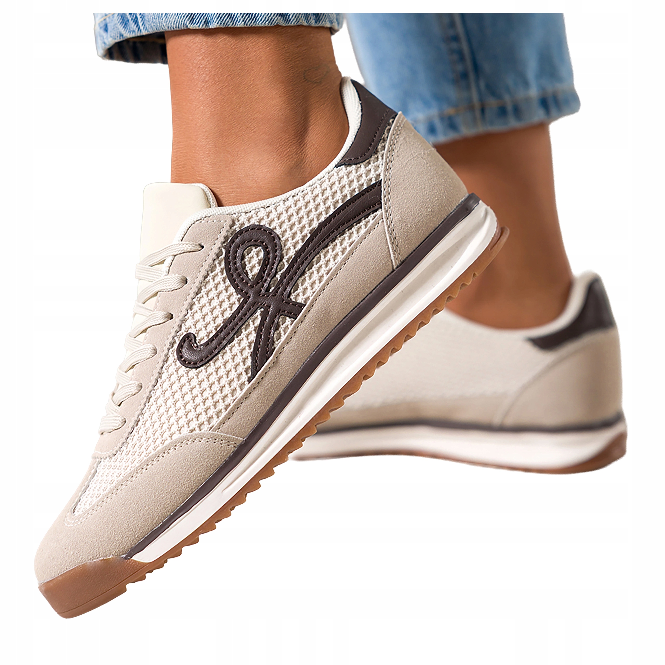 Béžové Tenisky Dámské Šněrovací Drážkovaná podrážka Pohodlné Sportovní vel. 38