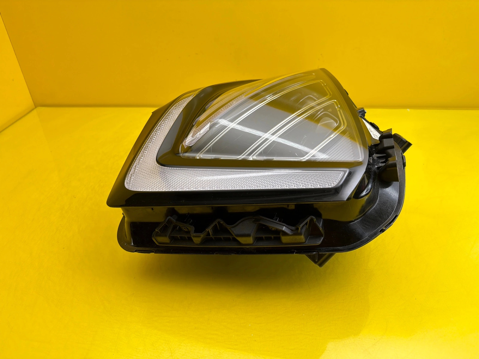 light left front Kia Sportage V 5 Full Led 92101R2100
