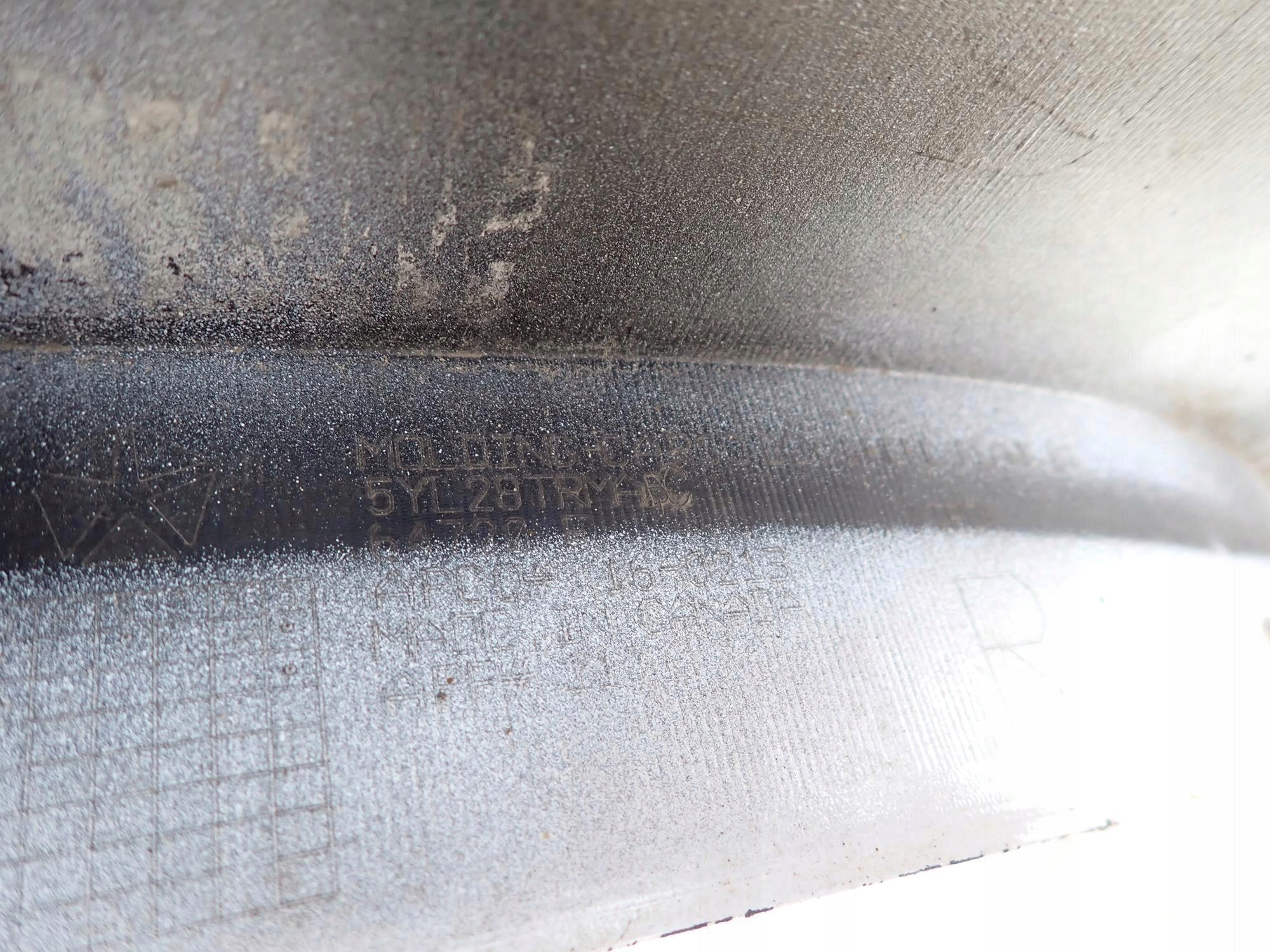 DODGE RAM V 5 18-> moulding cap right rear part