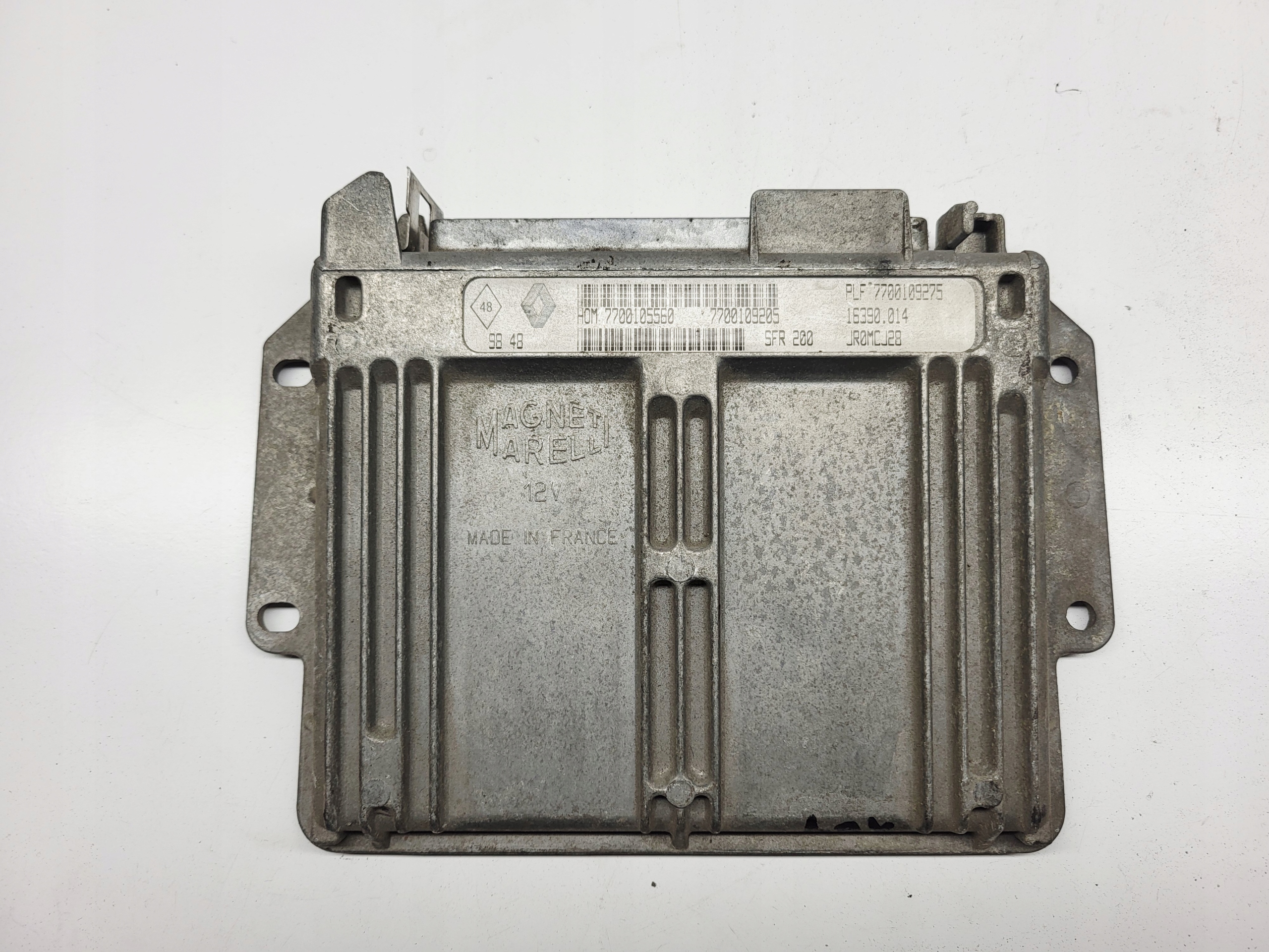 computer control unit of the engine RENAULT TWINGO 1.2B 7700105560 7700109205
