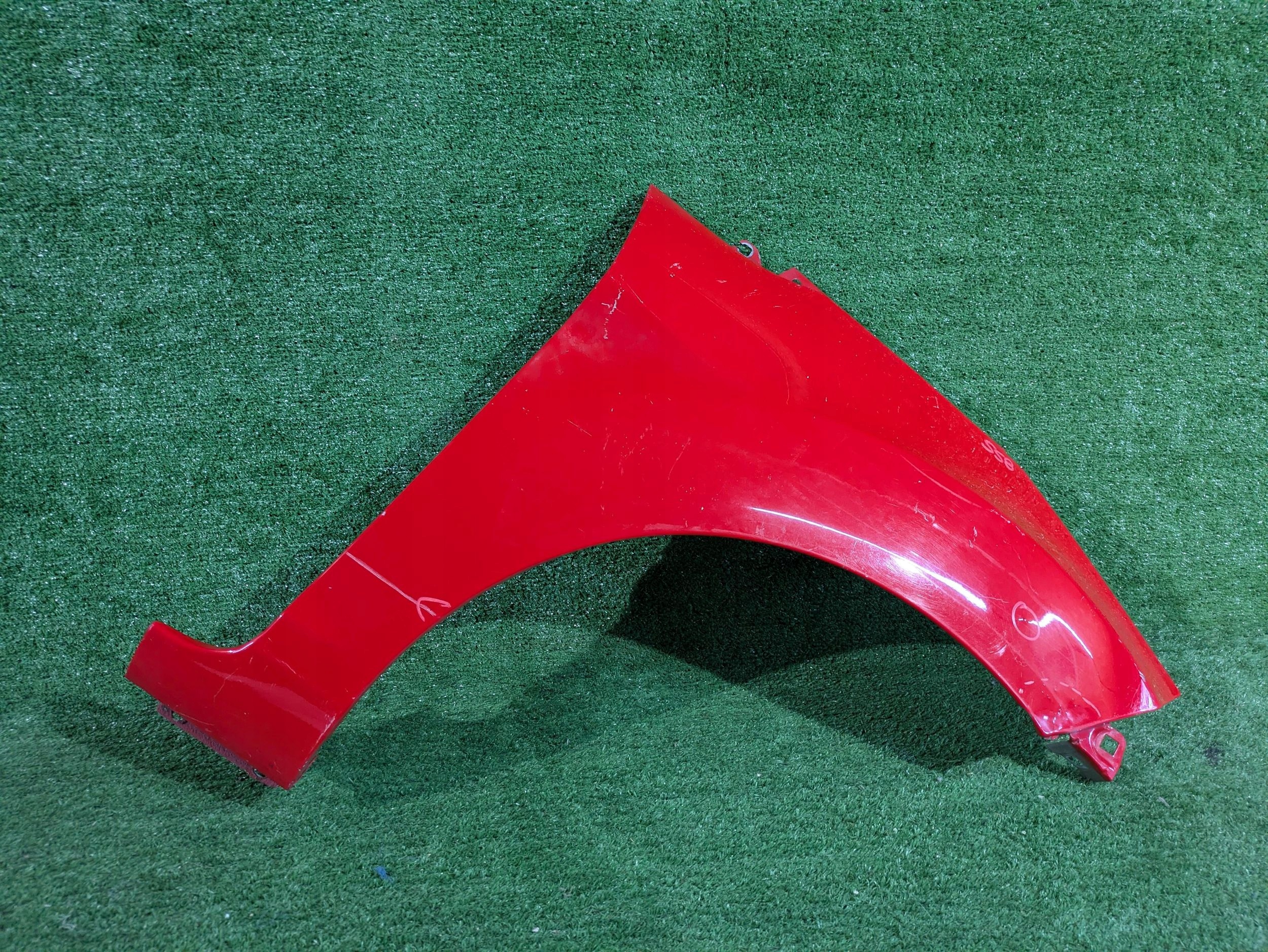 fender front right front FORD FIESTA MK7 08-17 NR.558