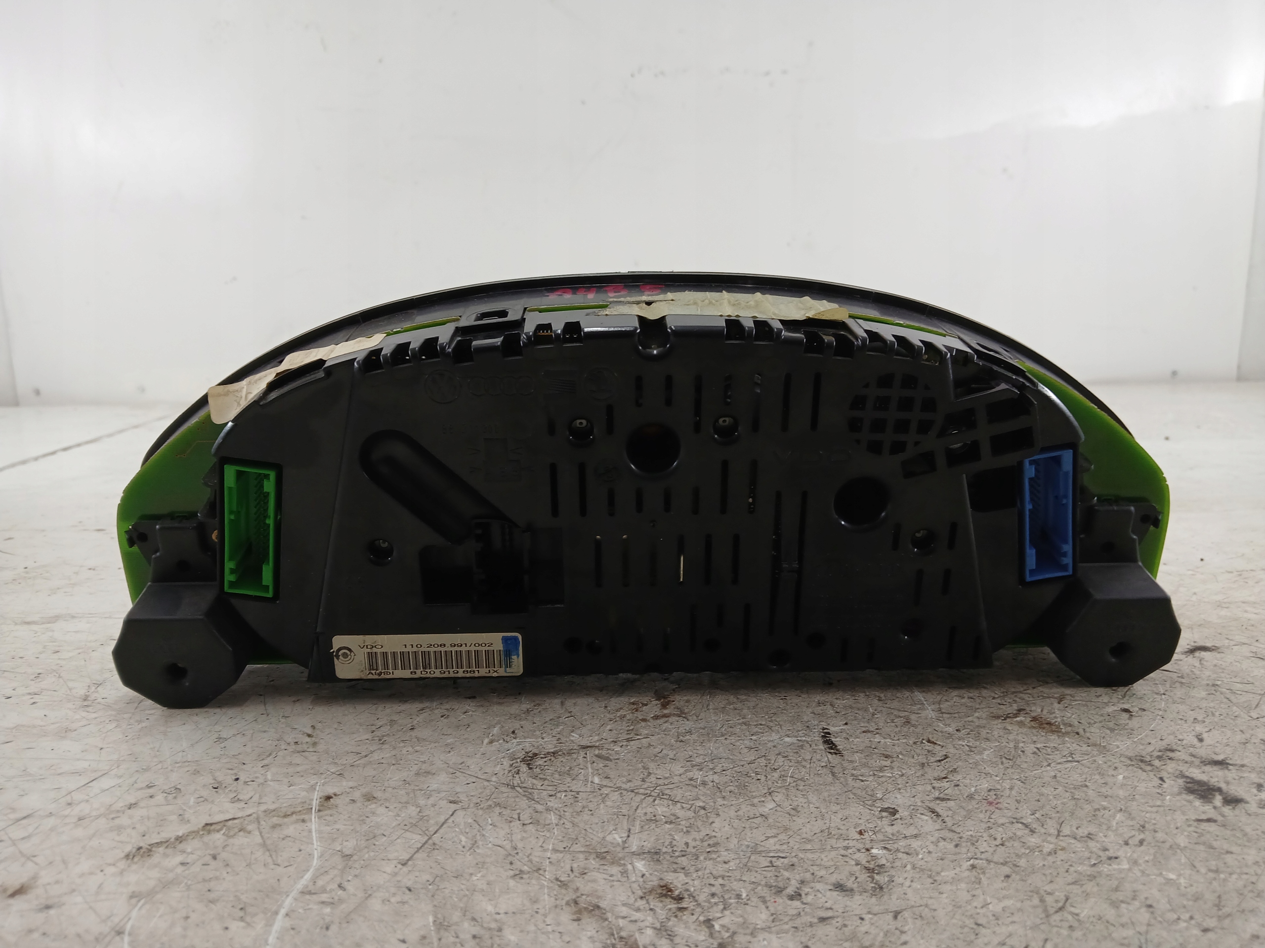 AUDI A6 C5 A4 B5 2.4 dials dials 8D0919881JX