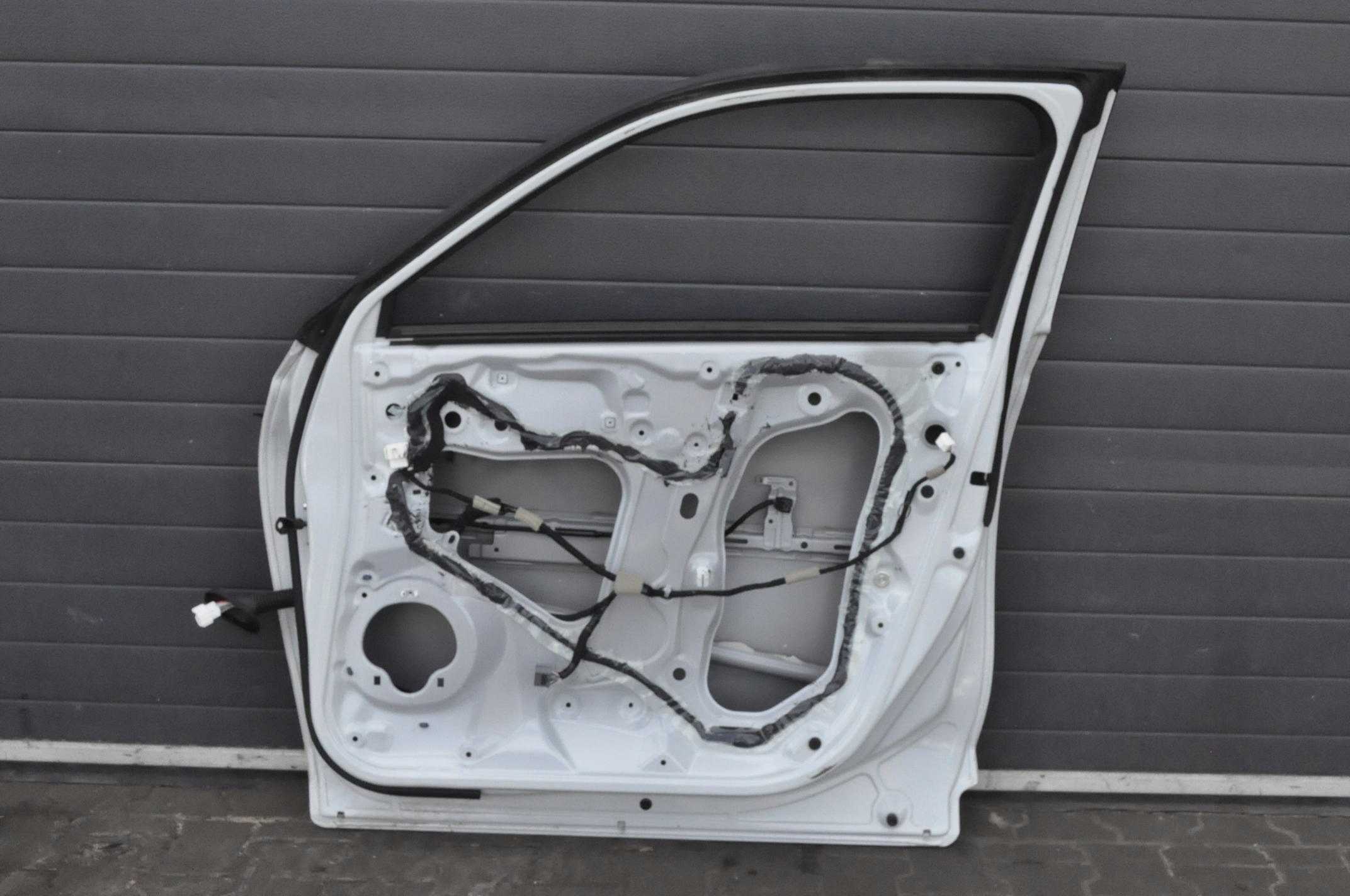 HONDA HR-V III DRZWI PRAWY PRZÓD PRZEDNIE 23R Typ samochodu Samochody osobowe