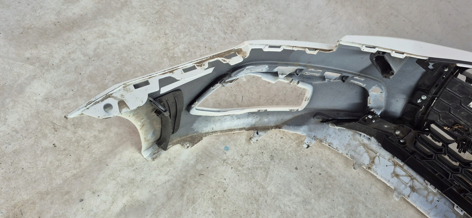 AUDI A3 IV 4 8Y 20-24 bumper front front washer PDC
