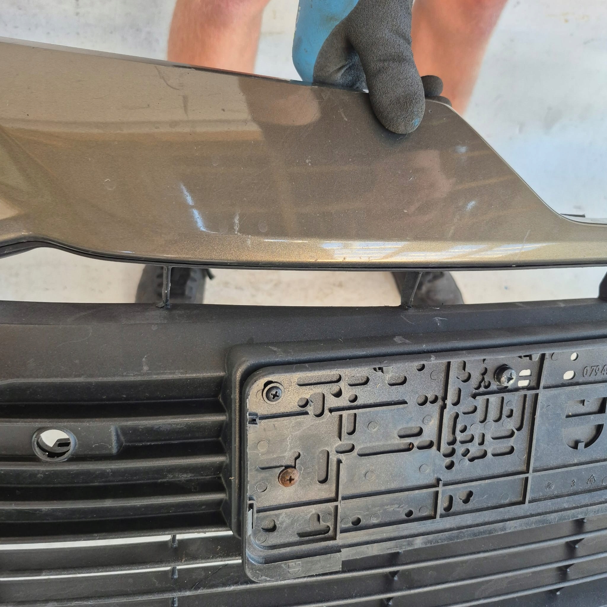 TOYOTA COROLLA E21 sedan 19- bumper front front PDC SPR