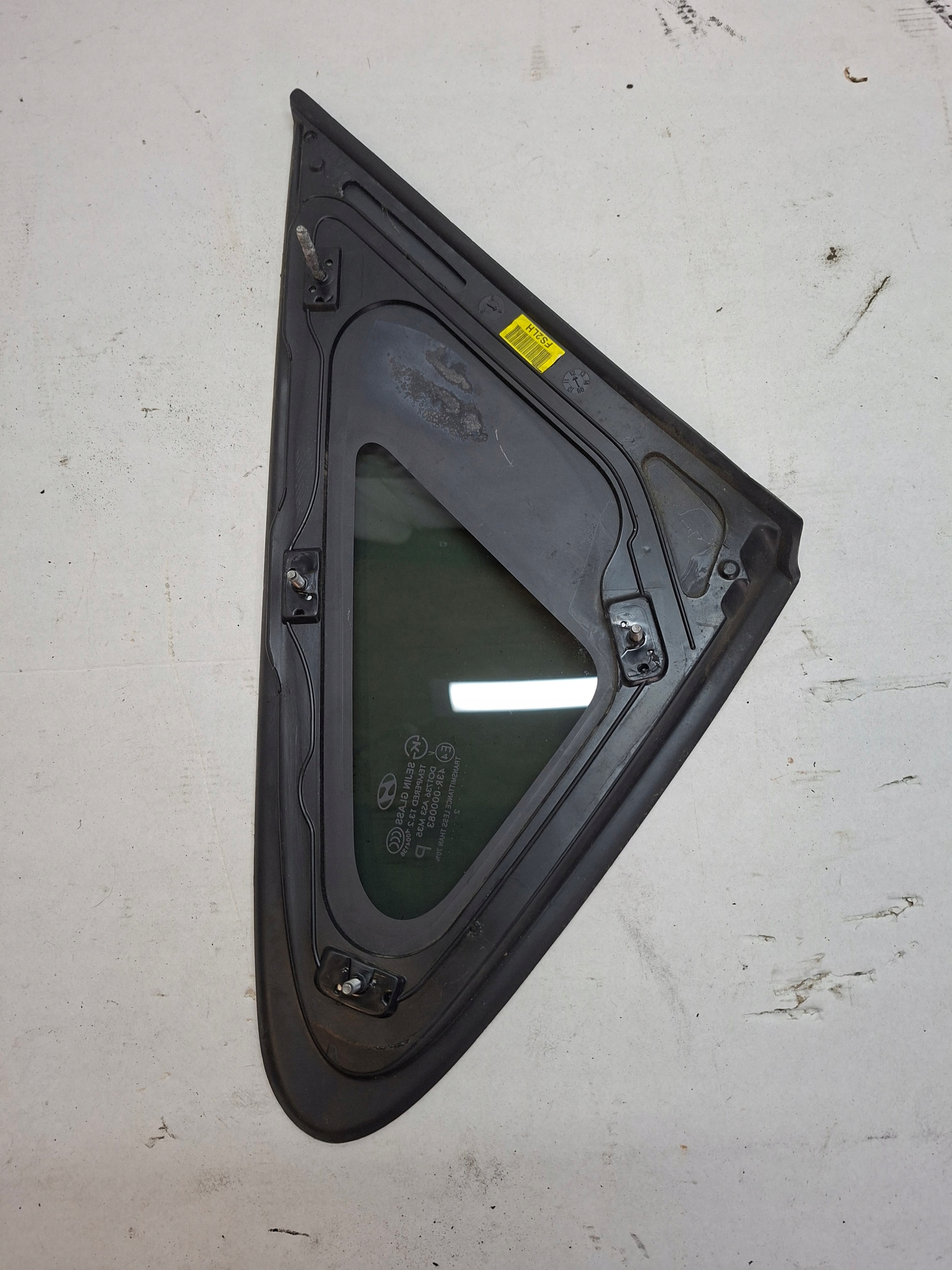 window bodywork rear part left HYUNDAI I30 II 43R000083