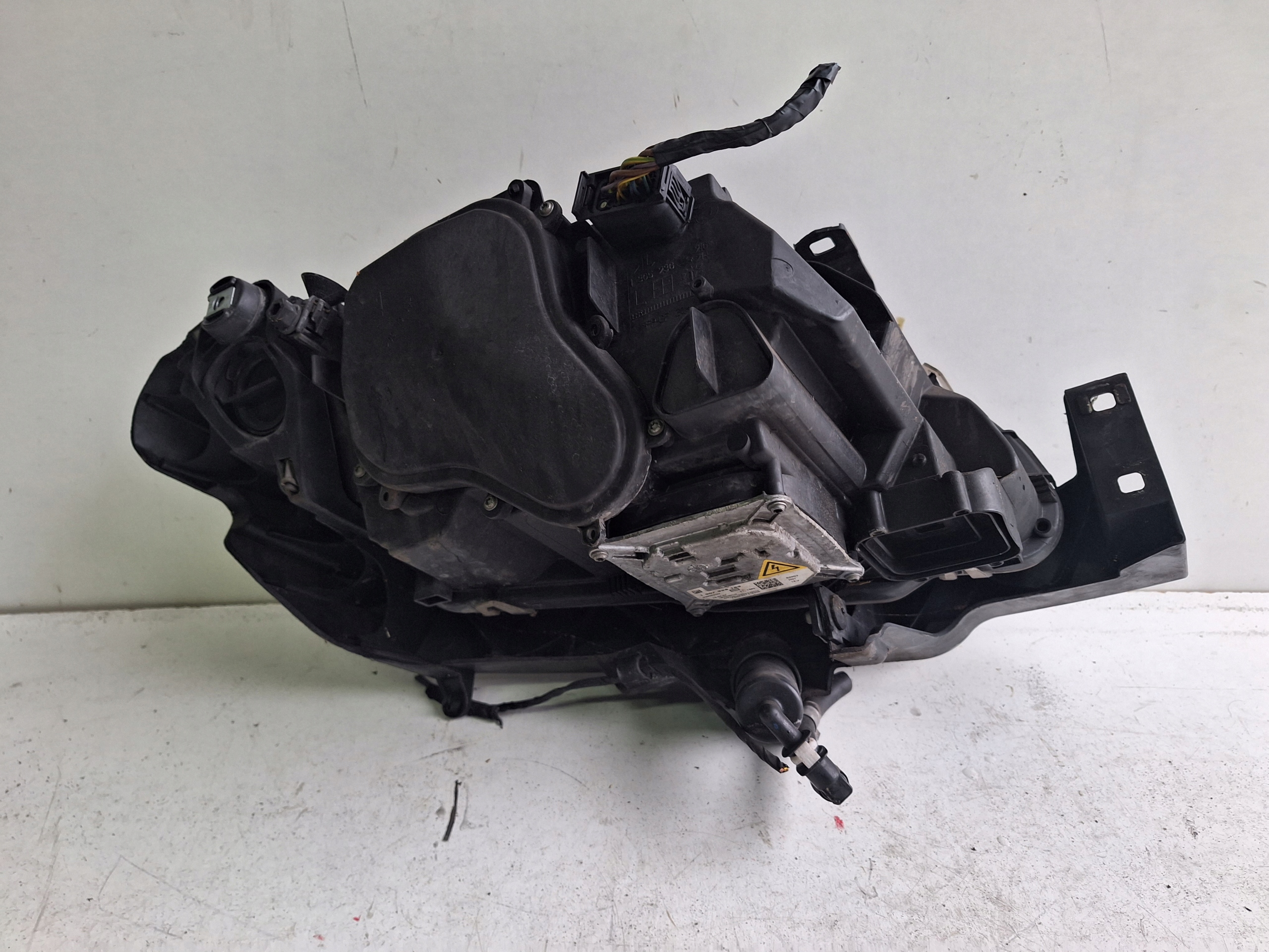 BMW 3 E92 E93 05-10 Licht links XENON UK