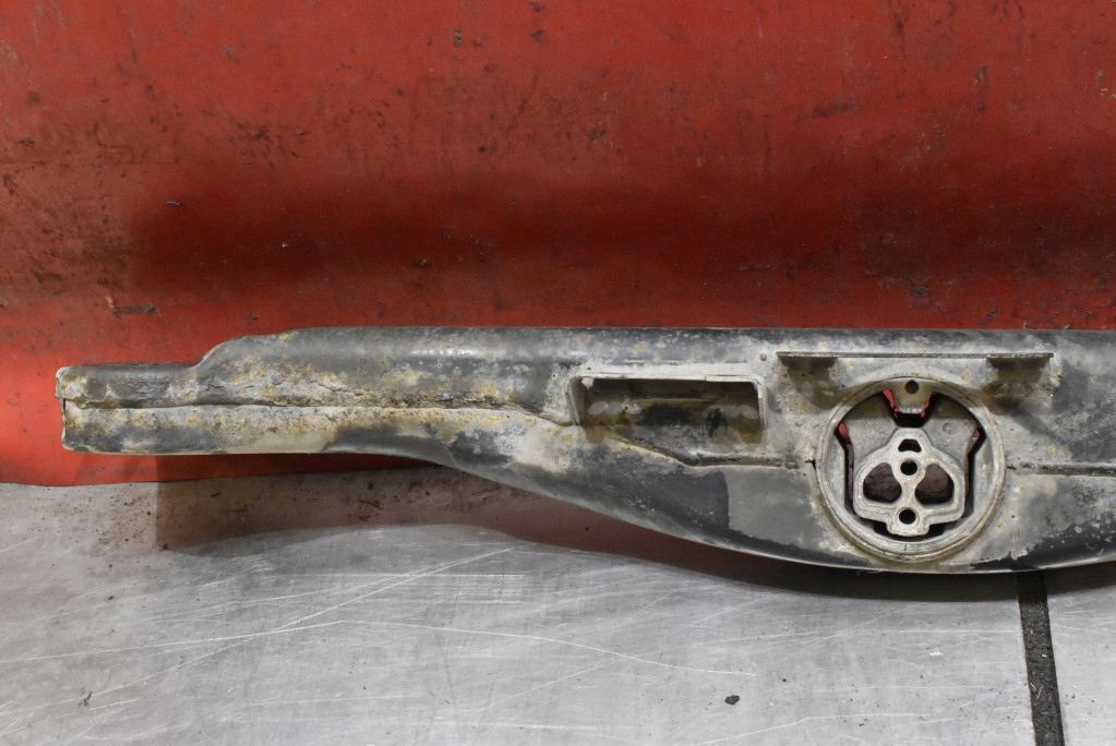 bumper support front front lower pillar AUDI Q7 4L 05-09