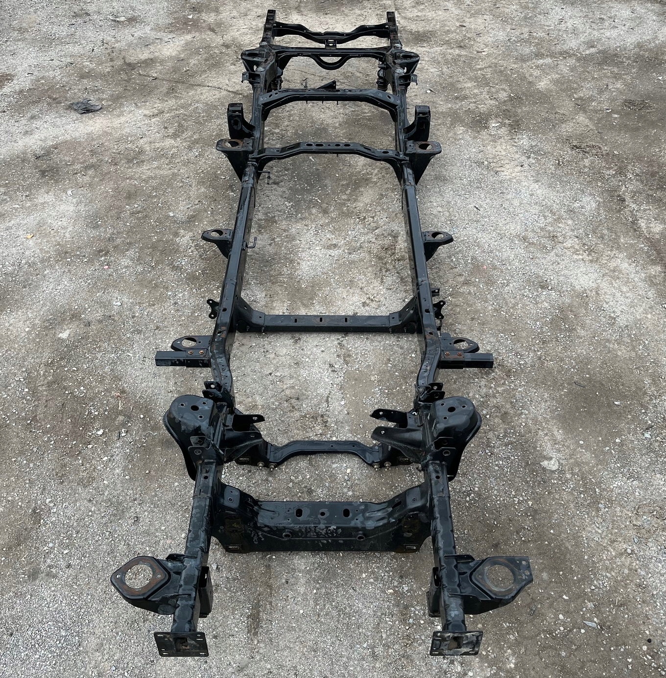 Rama Podwozie Dodge Ram 1500 4x4 Quad Cab 2013