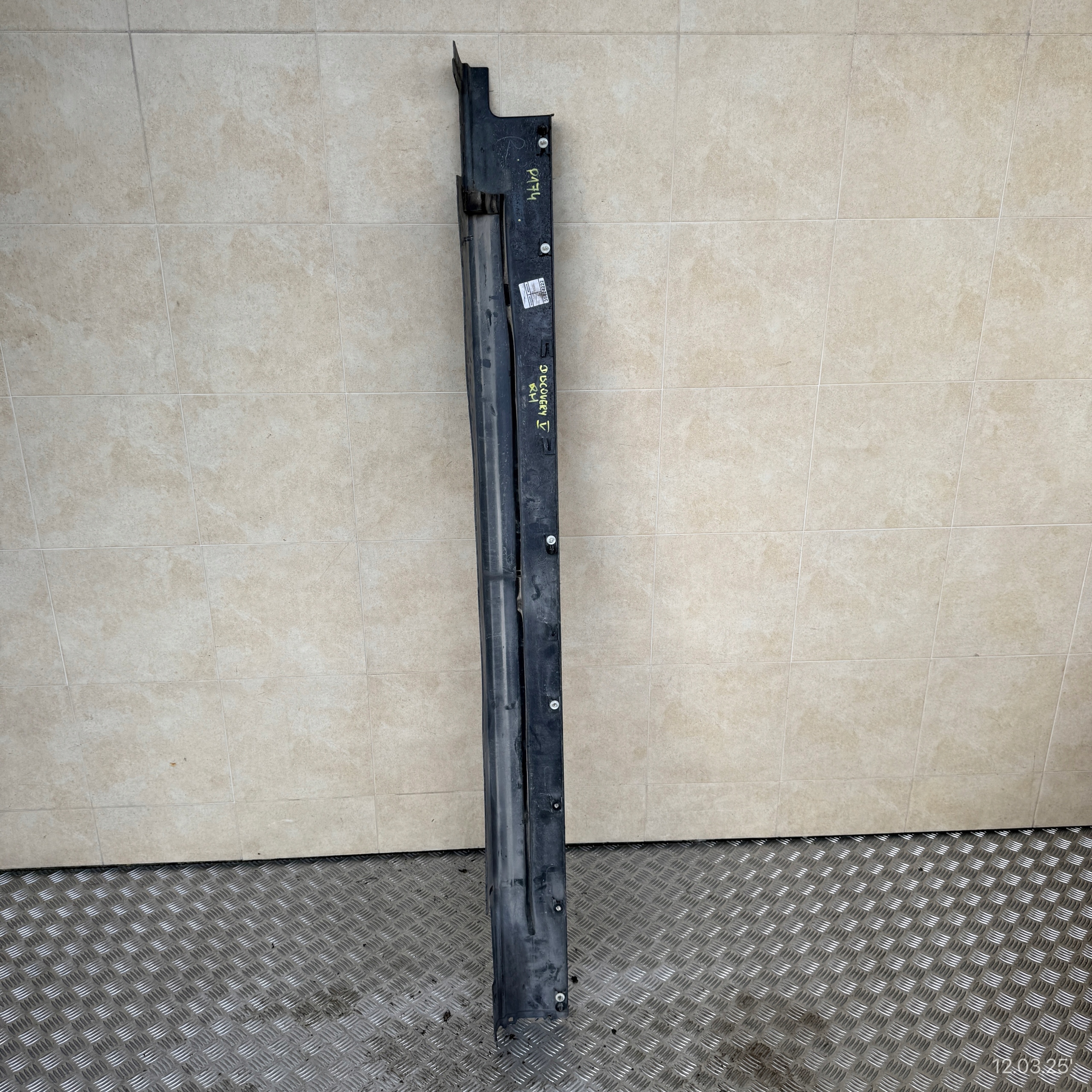 moulding threshold right LAND ROVER DISCOVERY V CPLA-101D56-AA