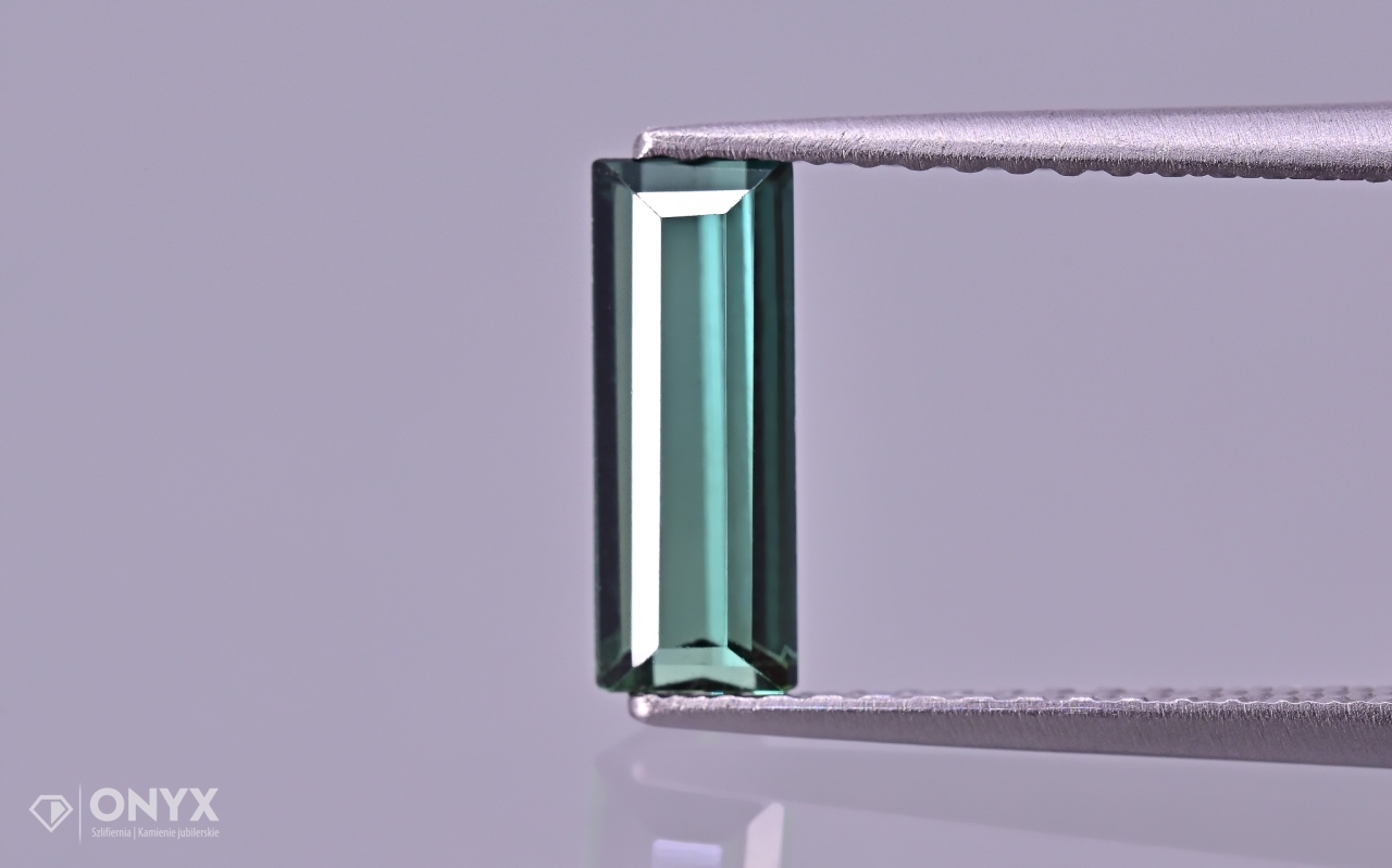 Turmalín Verdelit fazetovaný obdélník 9x3,5 mm