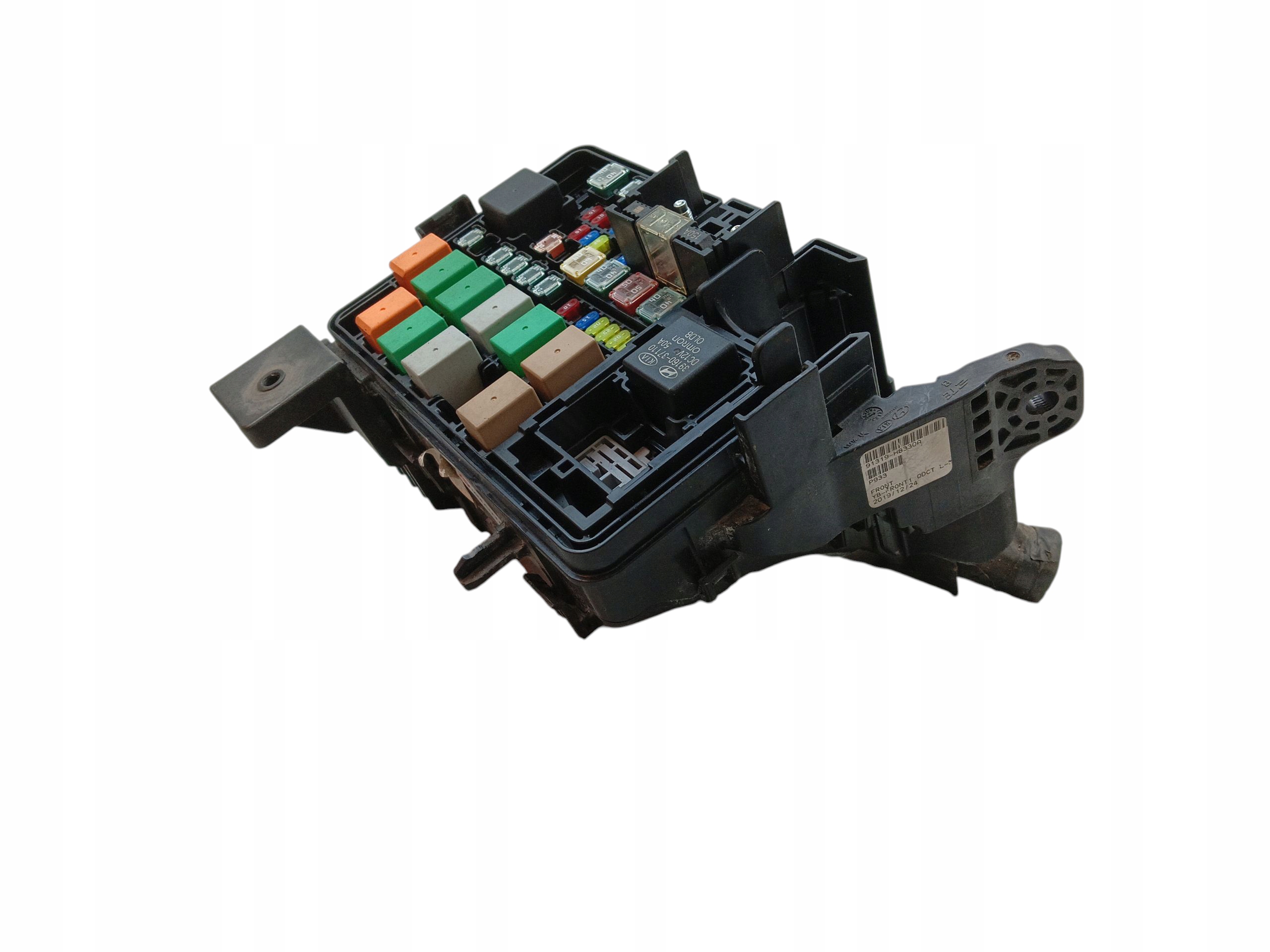 fuse box KIA STONIC 91319-H8330A
