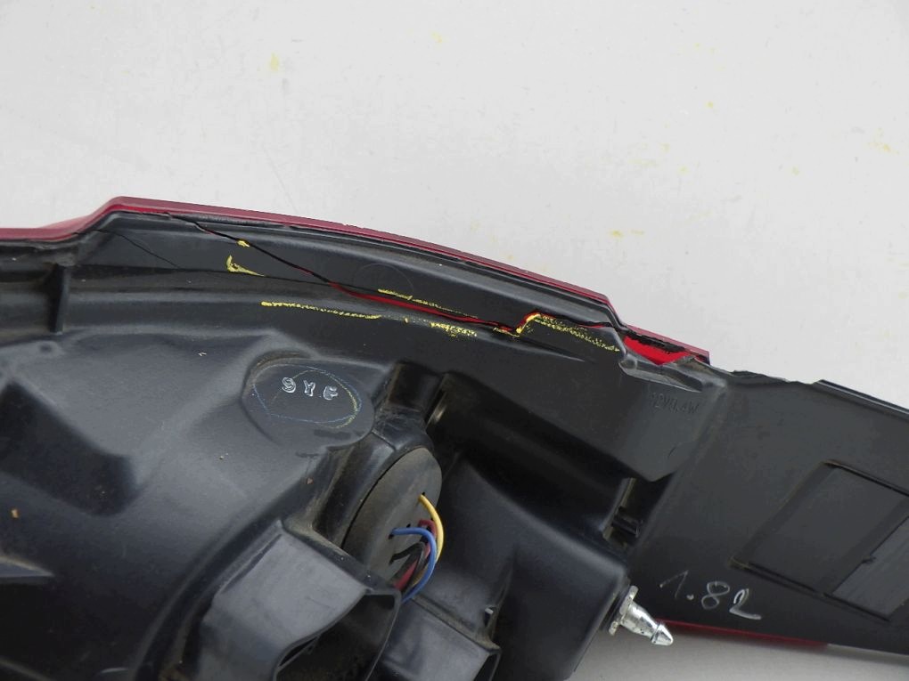 LEXUS ES 300H ES300H VII 7 light rear left