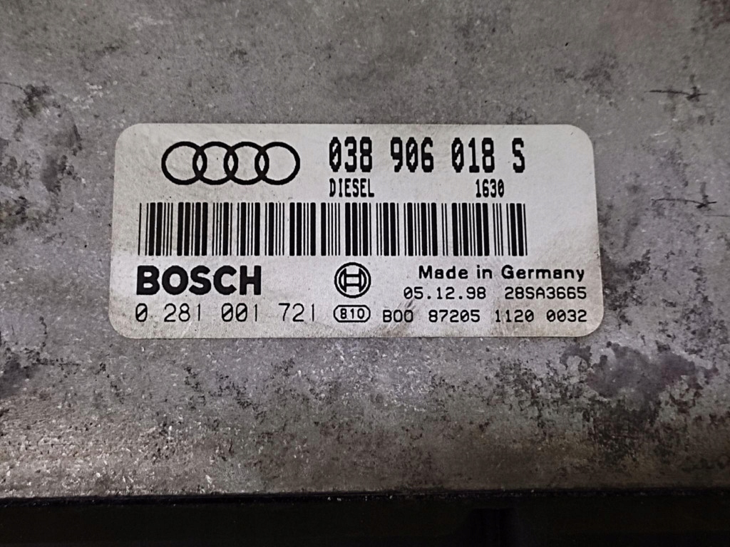 AUDI A4 B5 1.9 TDI control unit of the engine 0281001721