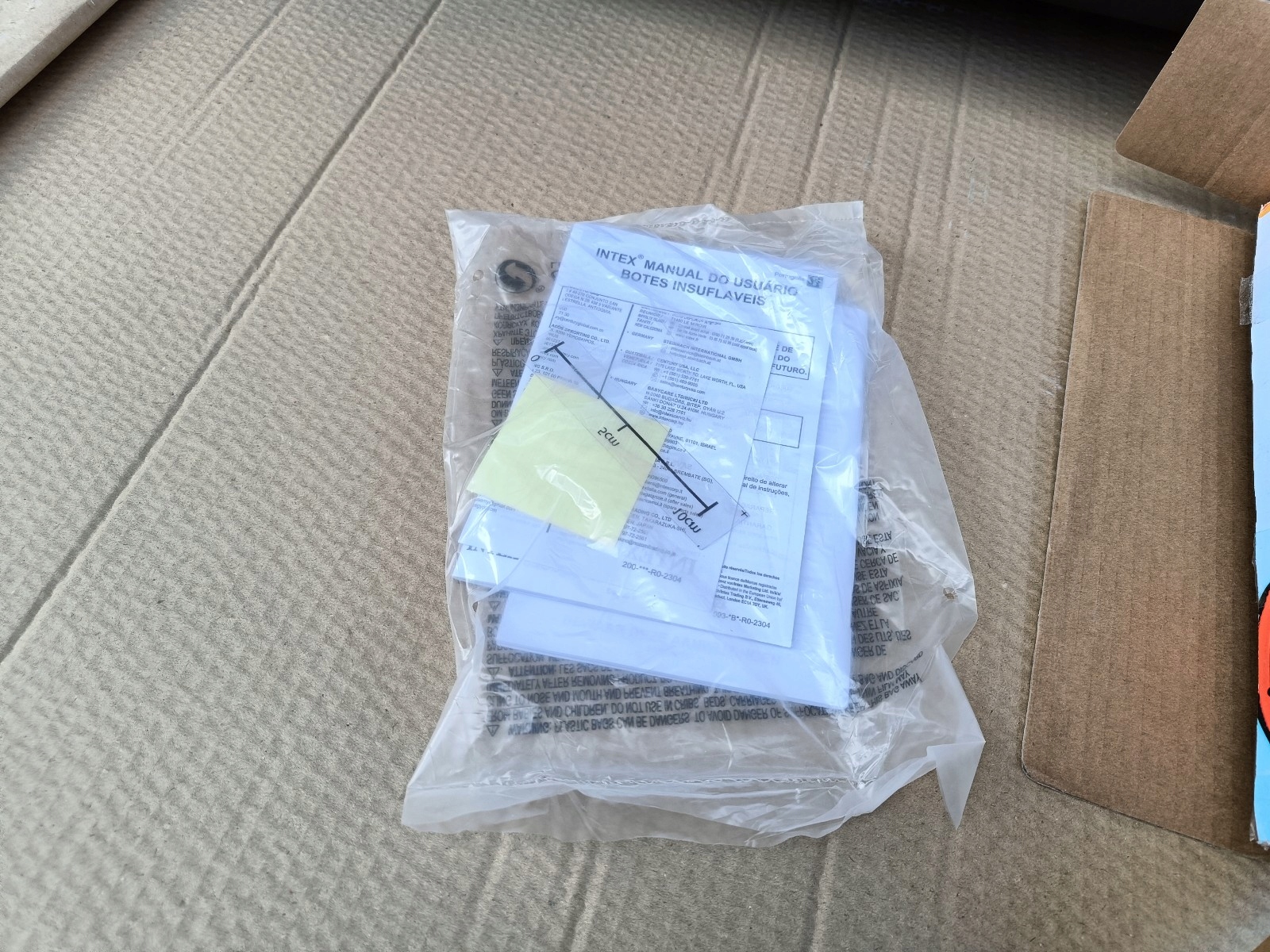 PONTON EXPLORER 100 PRO 160x94x29 INTEX bez wioseł Marka Intex