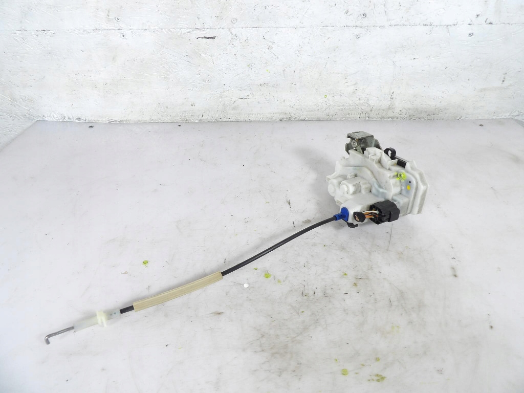 FIAT DOBLO II LIFT lock door front right
