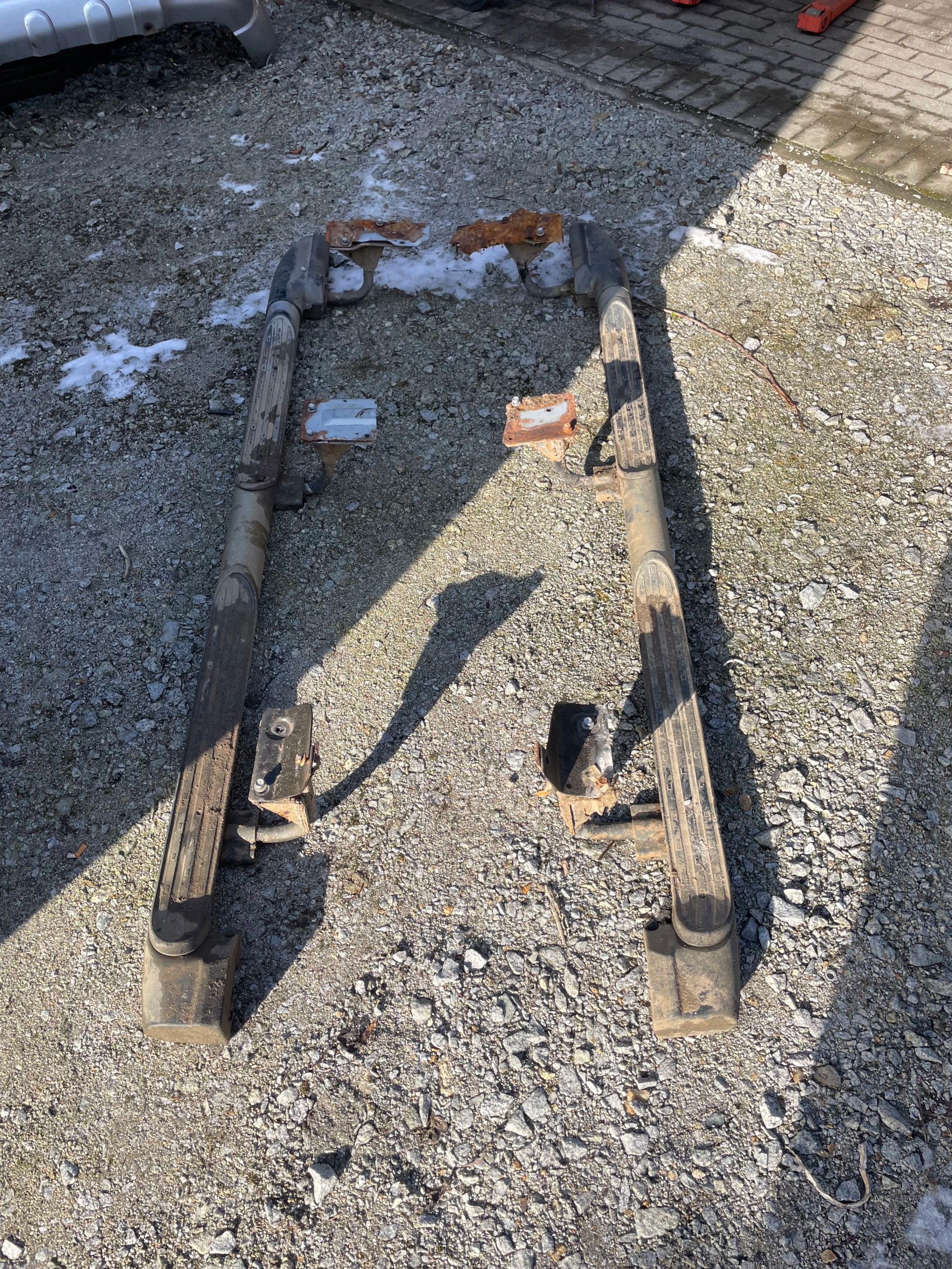 Nissan Navara D22 ступени пороги комплект