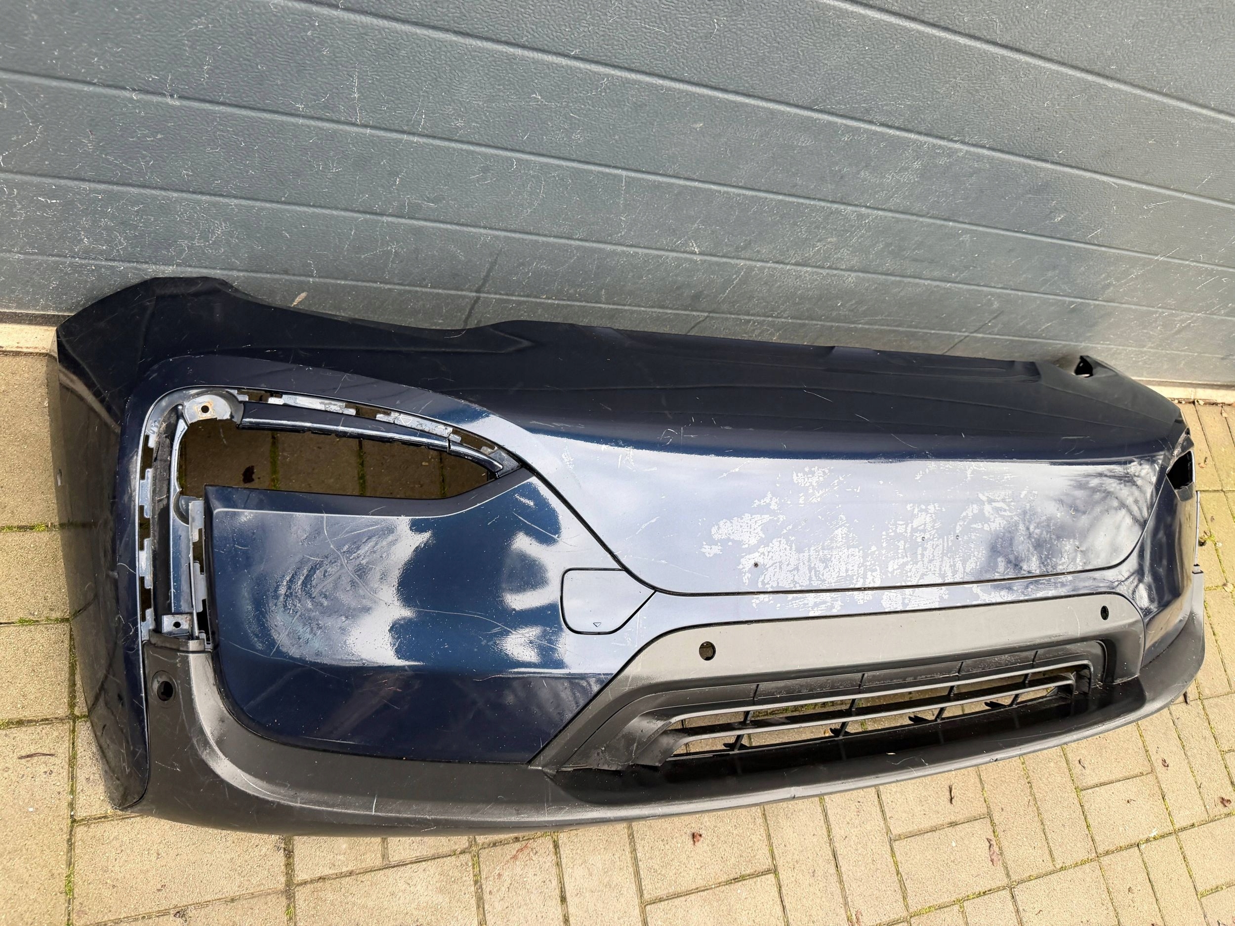 BMW i3 Lift nárazník predok predný
