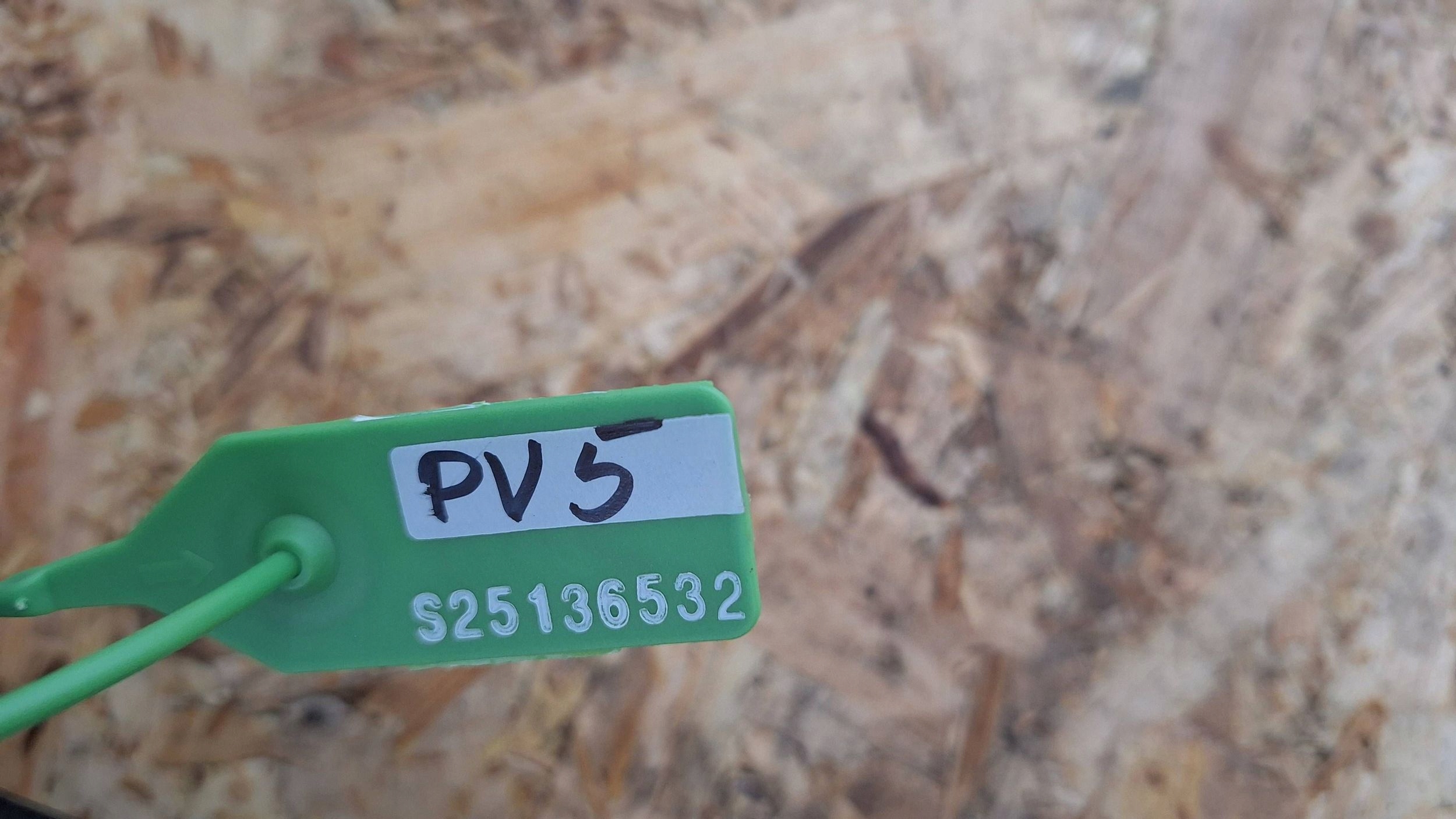 cap threshold moulding threshold left VOLVO C70 II 05- 30787151