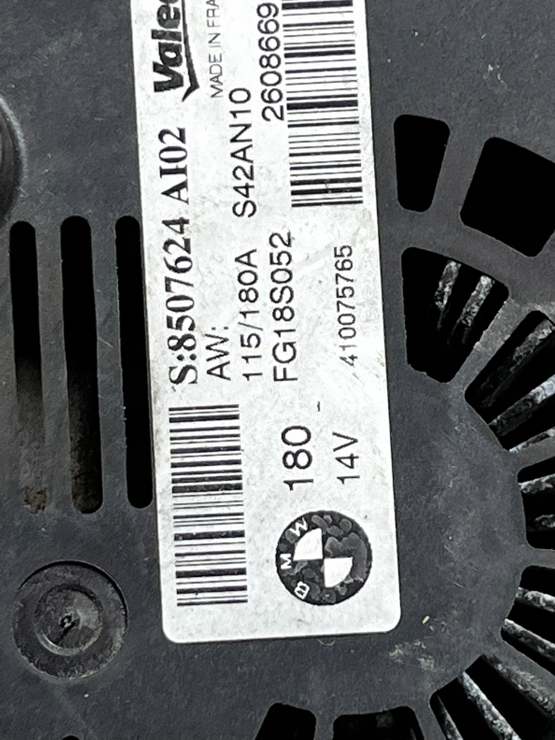 10 BMW E90 E87 E60 N47 ALTERNATOR 8507624 Typ samochodu Samochody osobowe